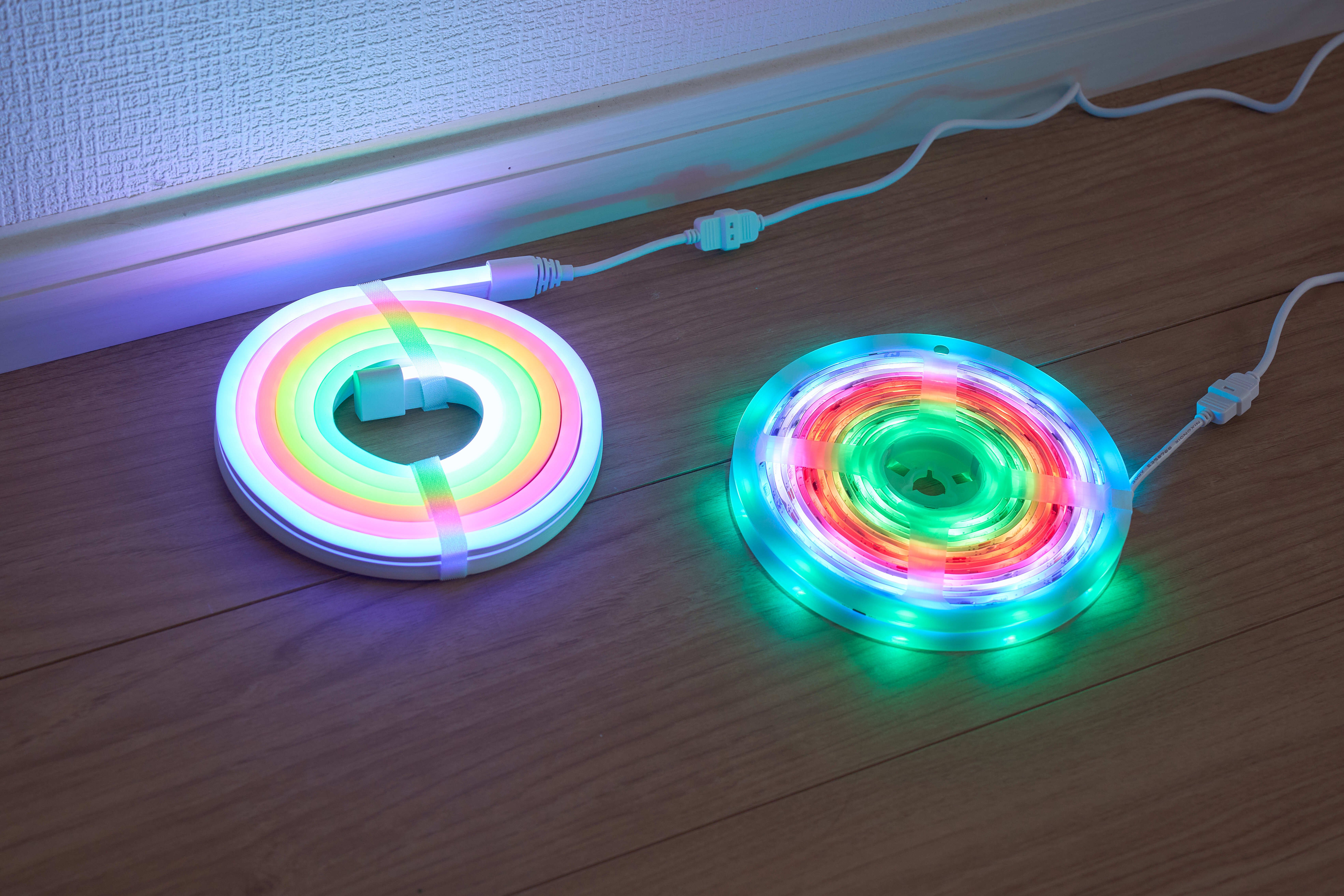 SwitchBot RGBIC間接照明シリーズ レビュー | 同時多色発光で空間を光