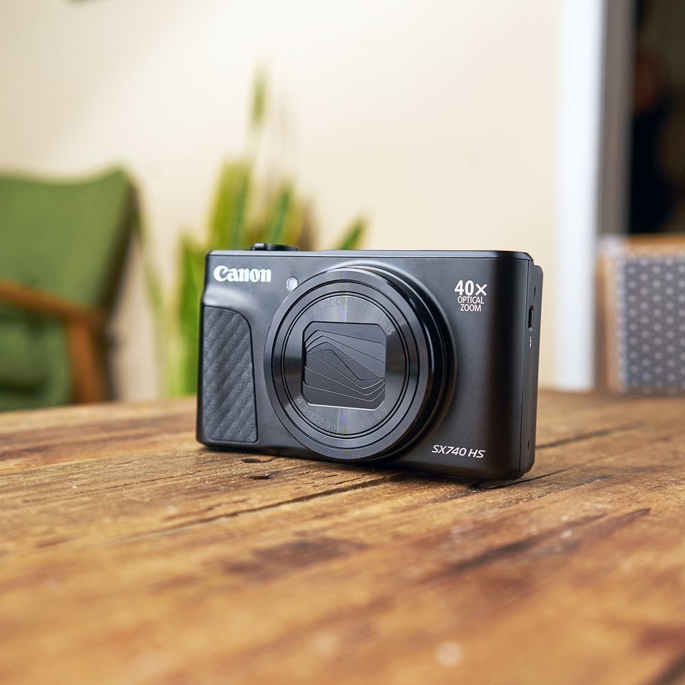 PowerShot SX740 HS｜ピカイチ商品ラボ（筆者-トラタカ）
