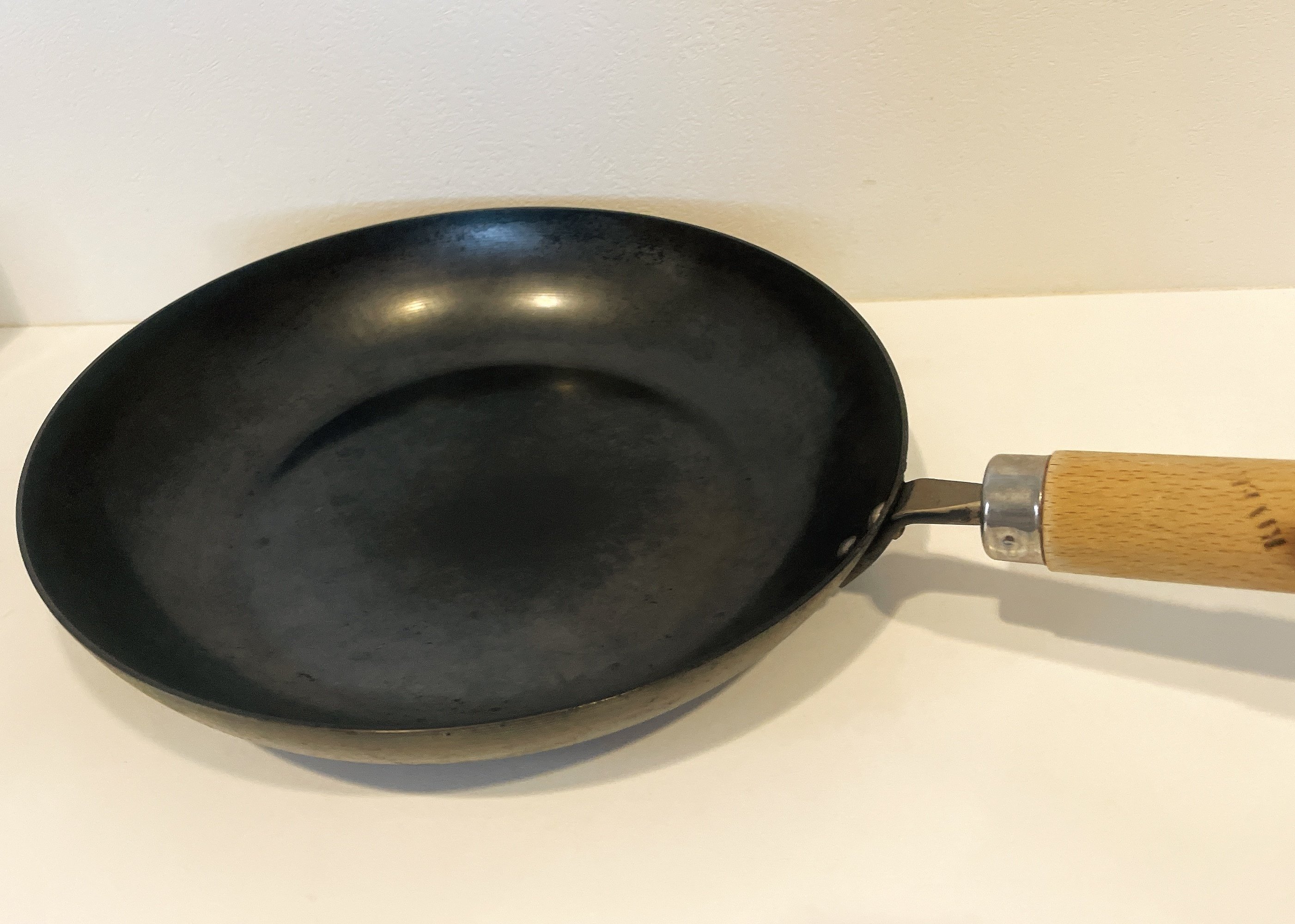 テフロン卒業！7年使ってわかった鉄フライパンの魅力と簡単お