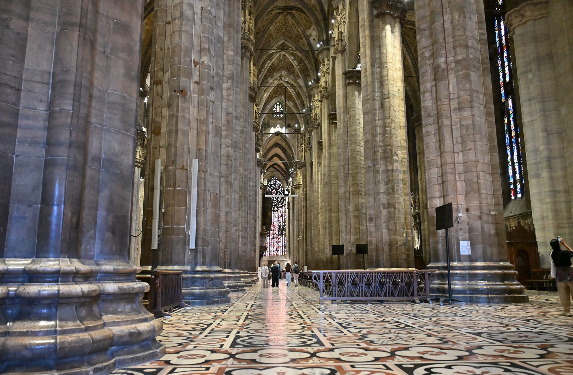 建築美の大傑作！イタリア・ミラノ大聖堂画像アップ！｜かさこ／フリー