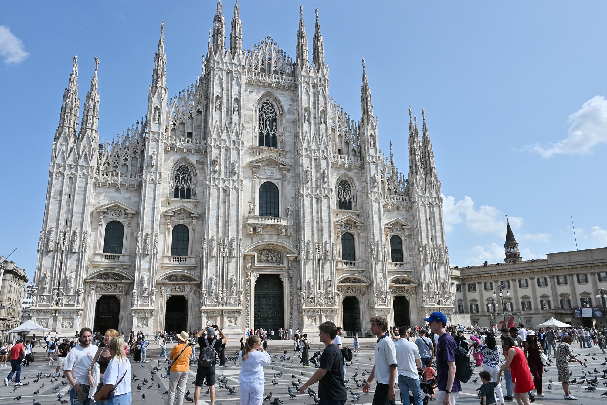 建築美の大傑作！イタリア・ミラノ大聖堂画像アップ！｜かさこ／フリー