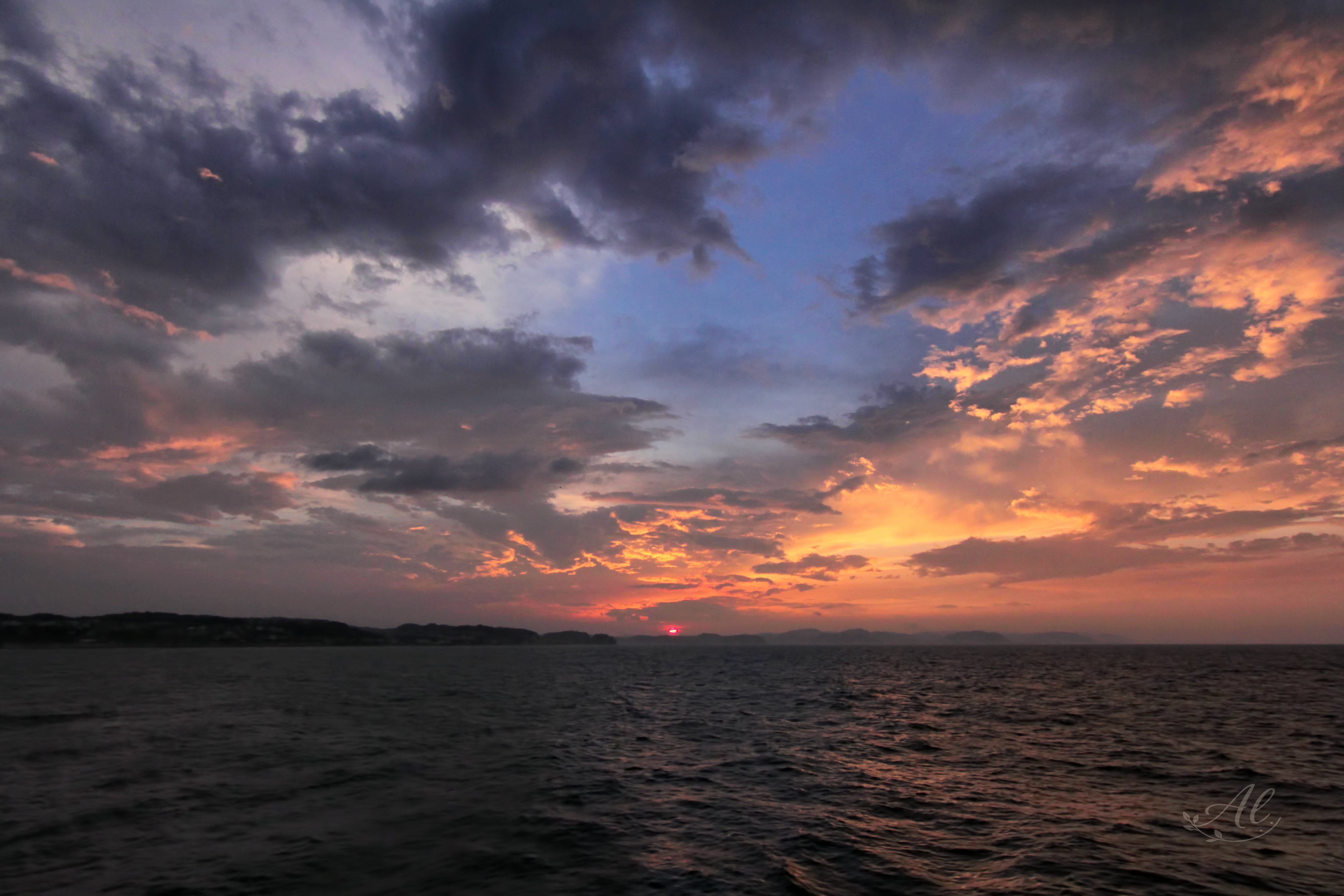 朝焼け 2025-09-21 江の島にて｜アル