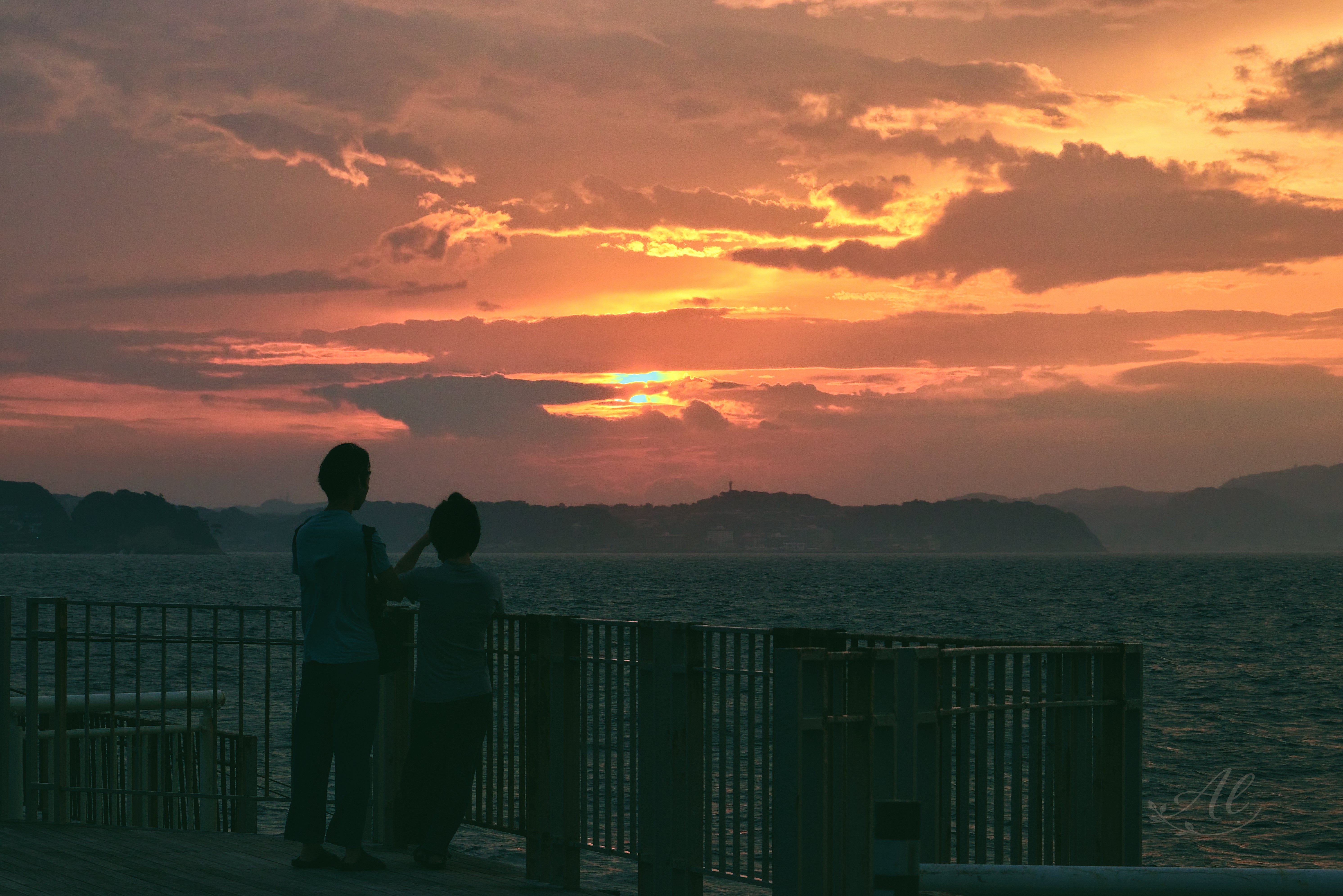 朝焼け 2025-09-21 江の島にて｜アル
