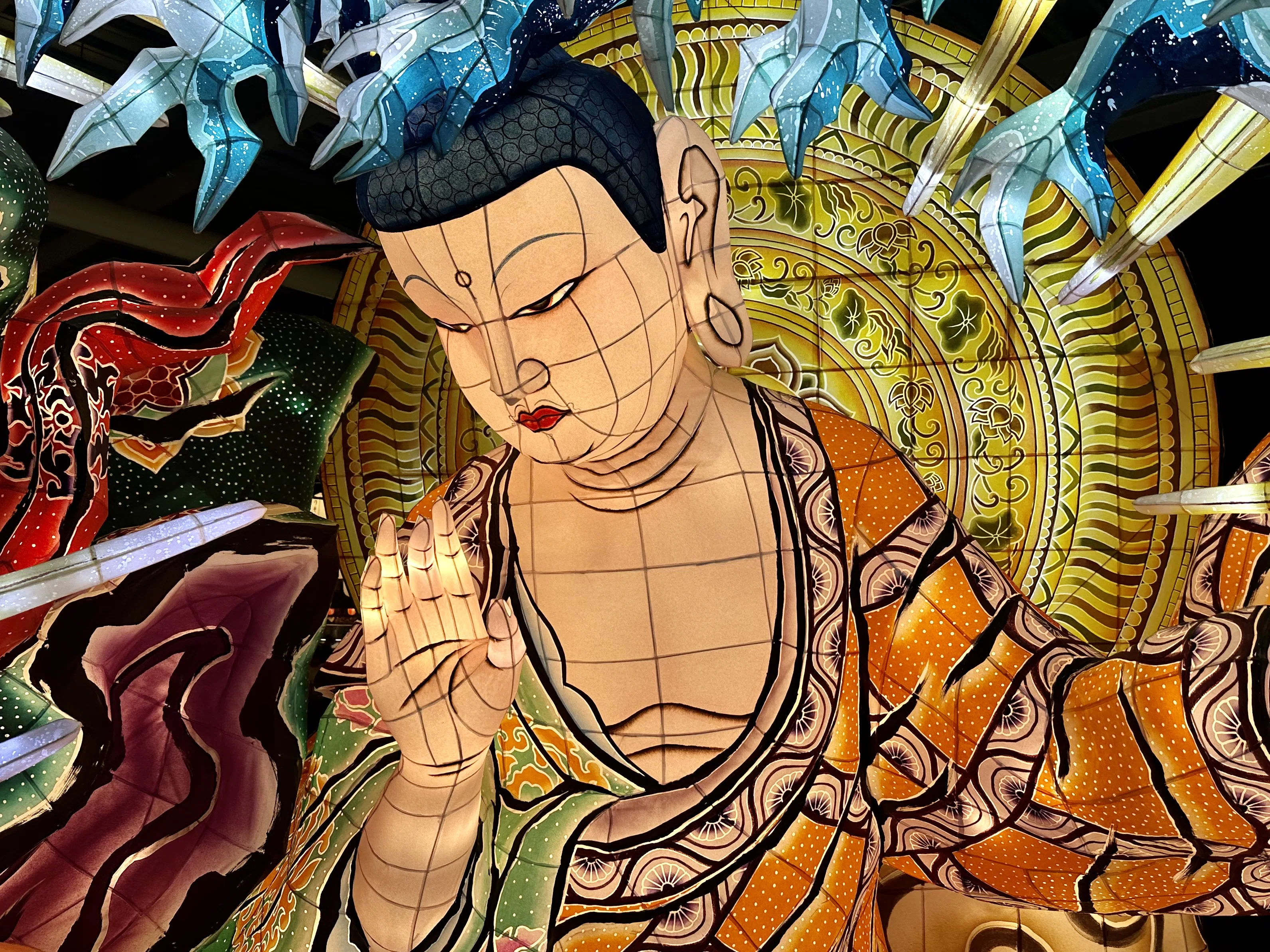ささやかな祈りを積み重ねるようにして｜sanchi