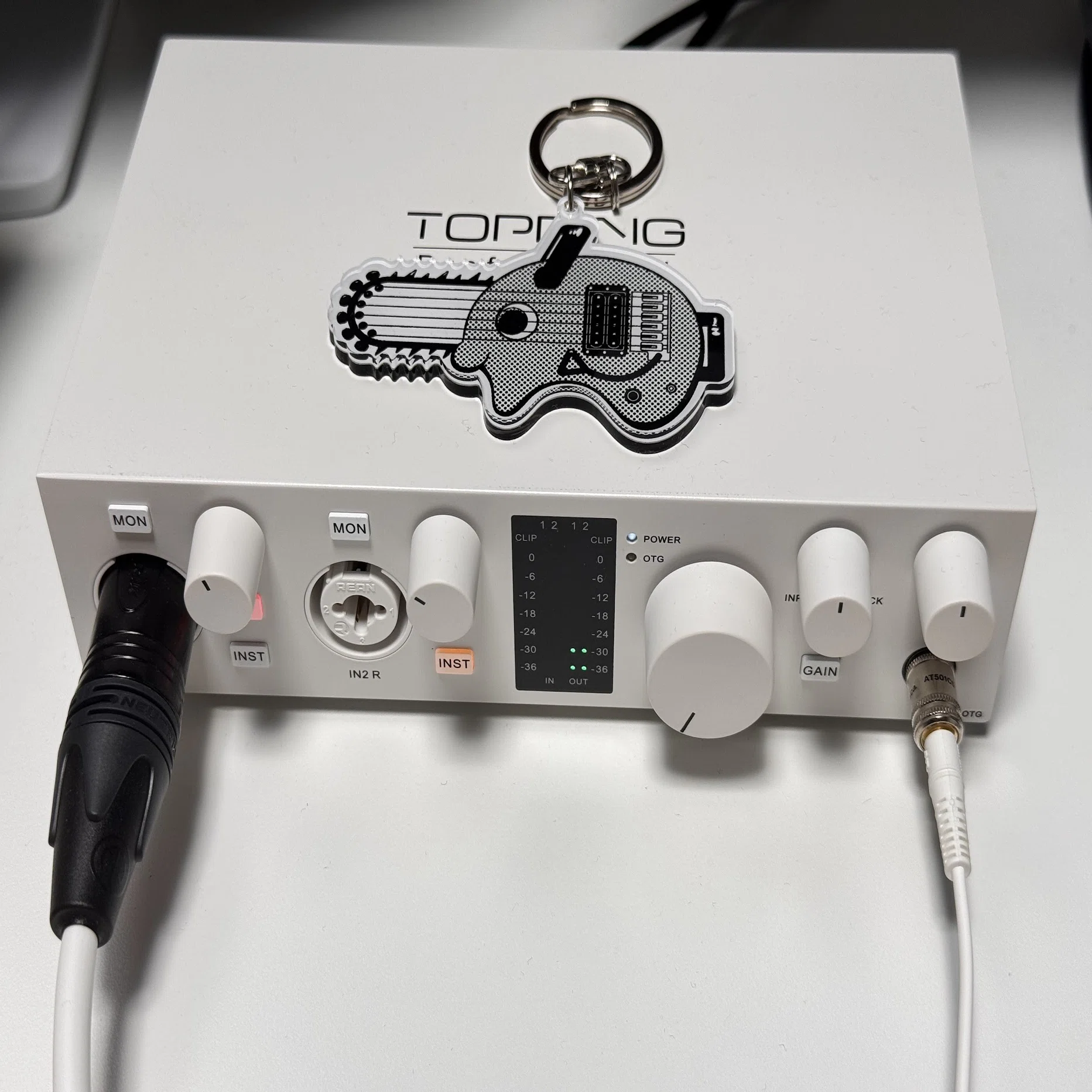 ZG02のほぼ上位互換 Topping E1x2 OTG比較｜よろ