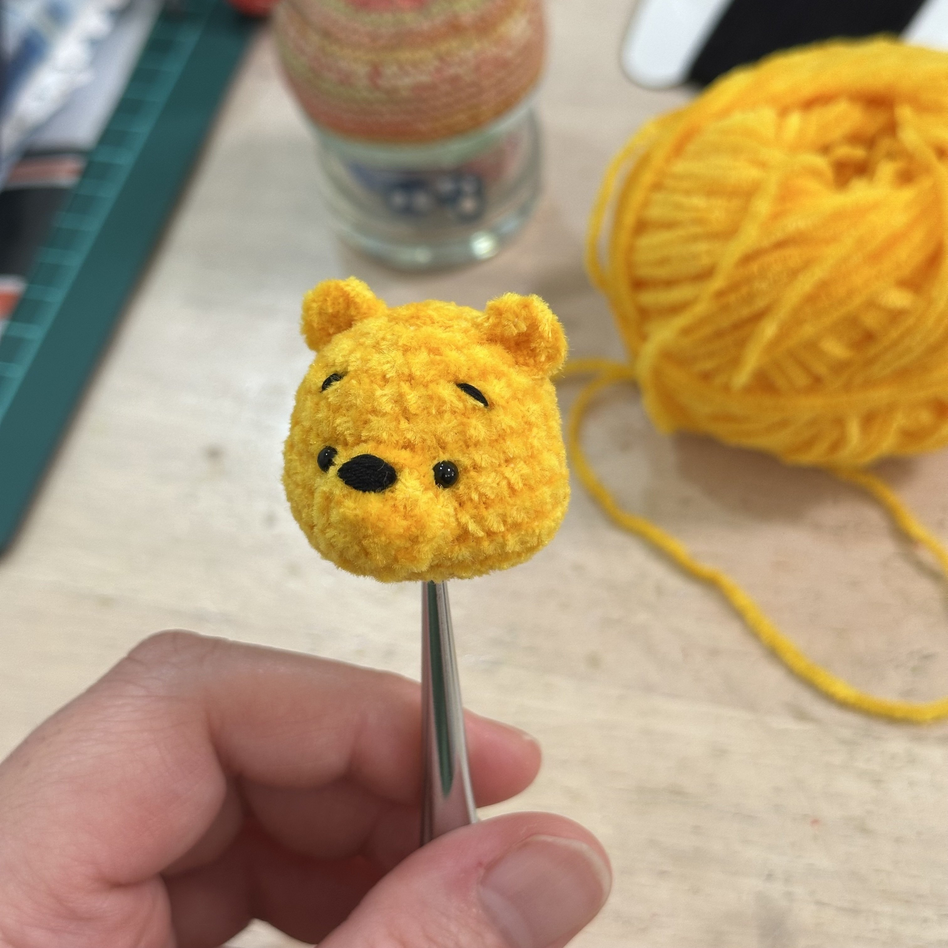 プーさんのあみぐるみ（フードと帽子バージョンの2種）｜reirei3413