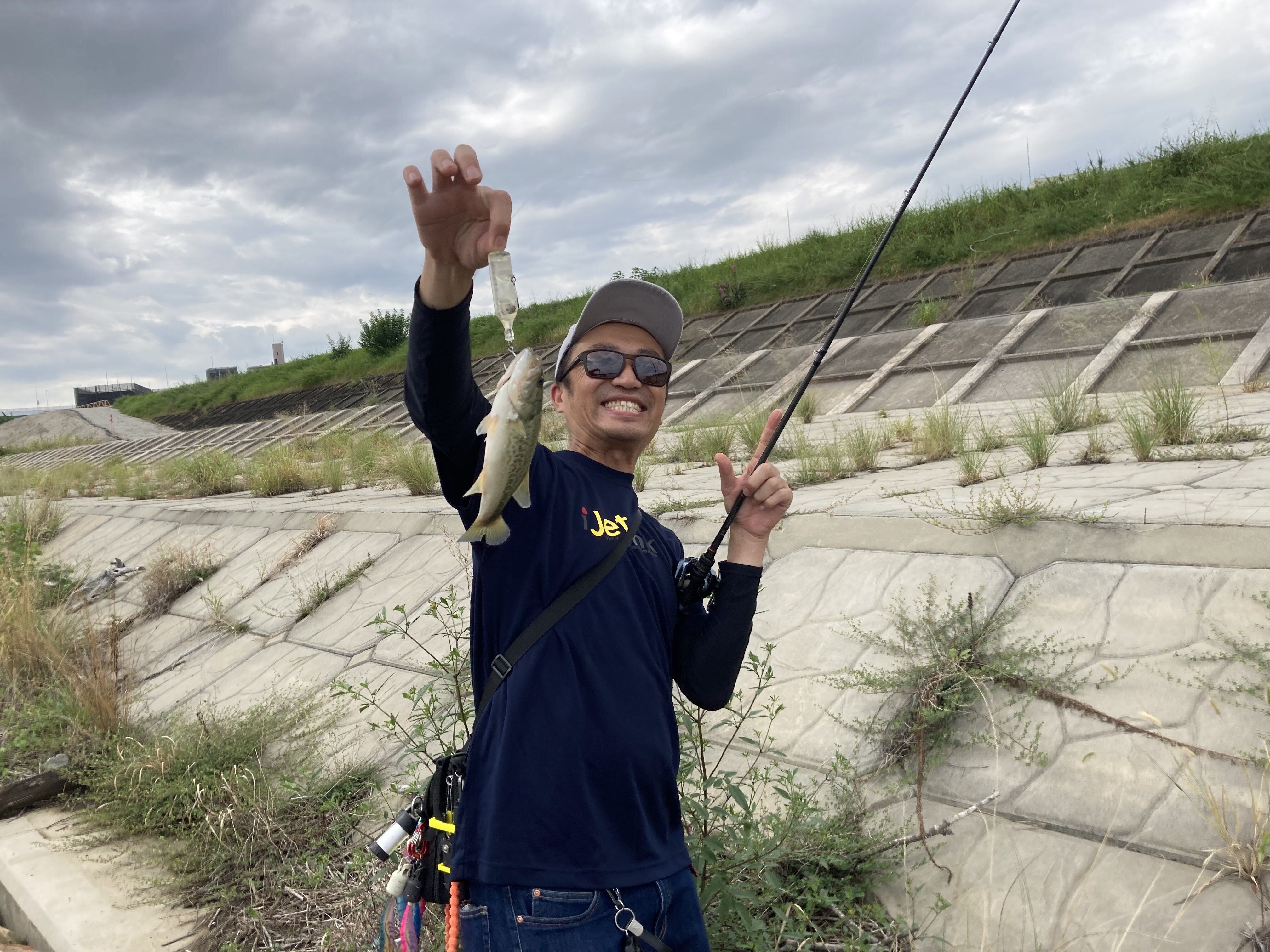 バス釣り大量まとめ売り IMG_4845.jpg