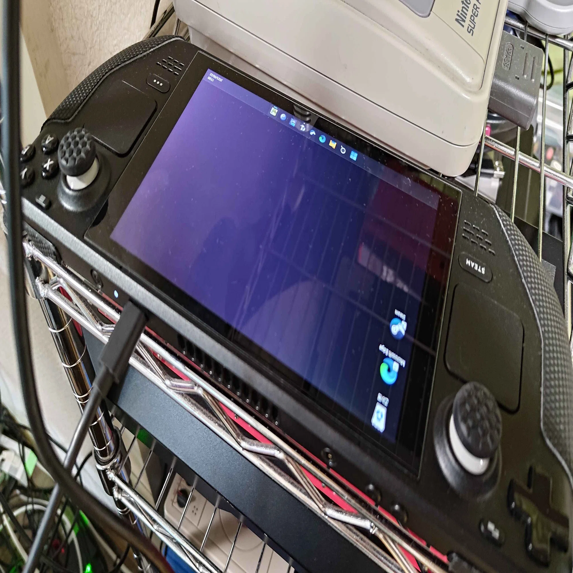 東方原作を快適に遊ぶためにSteamDeckにWindows11を入れてゲーミングPC