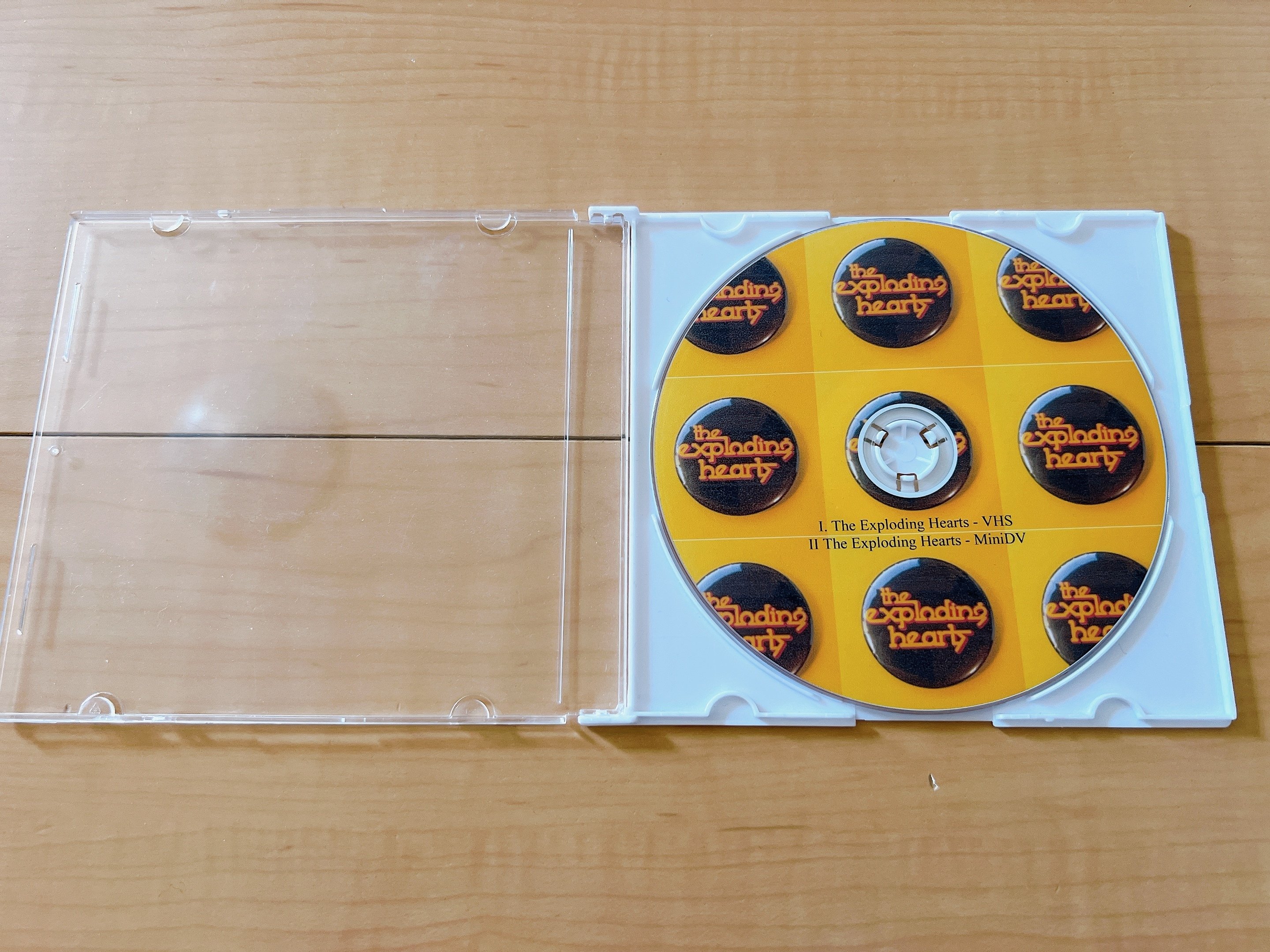 世界で一番好きなパンクバンド「The Exploding Hearts」｜kuwahaaraaa