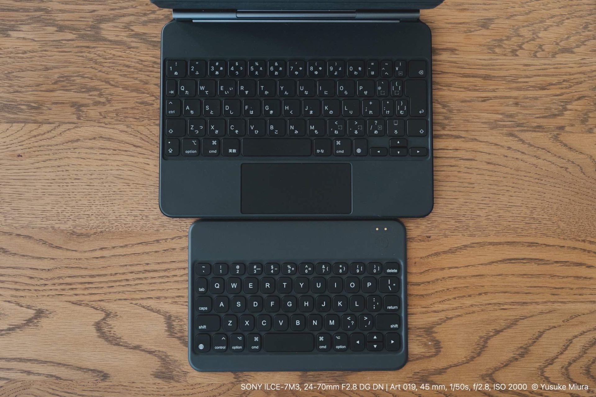 Apple純正じゃないのに、この完成度。iPad mini用キーボードケースの