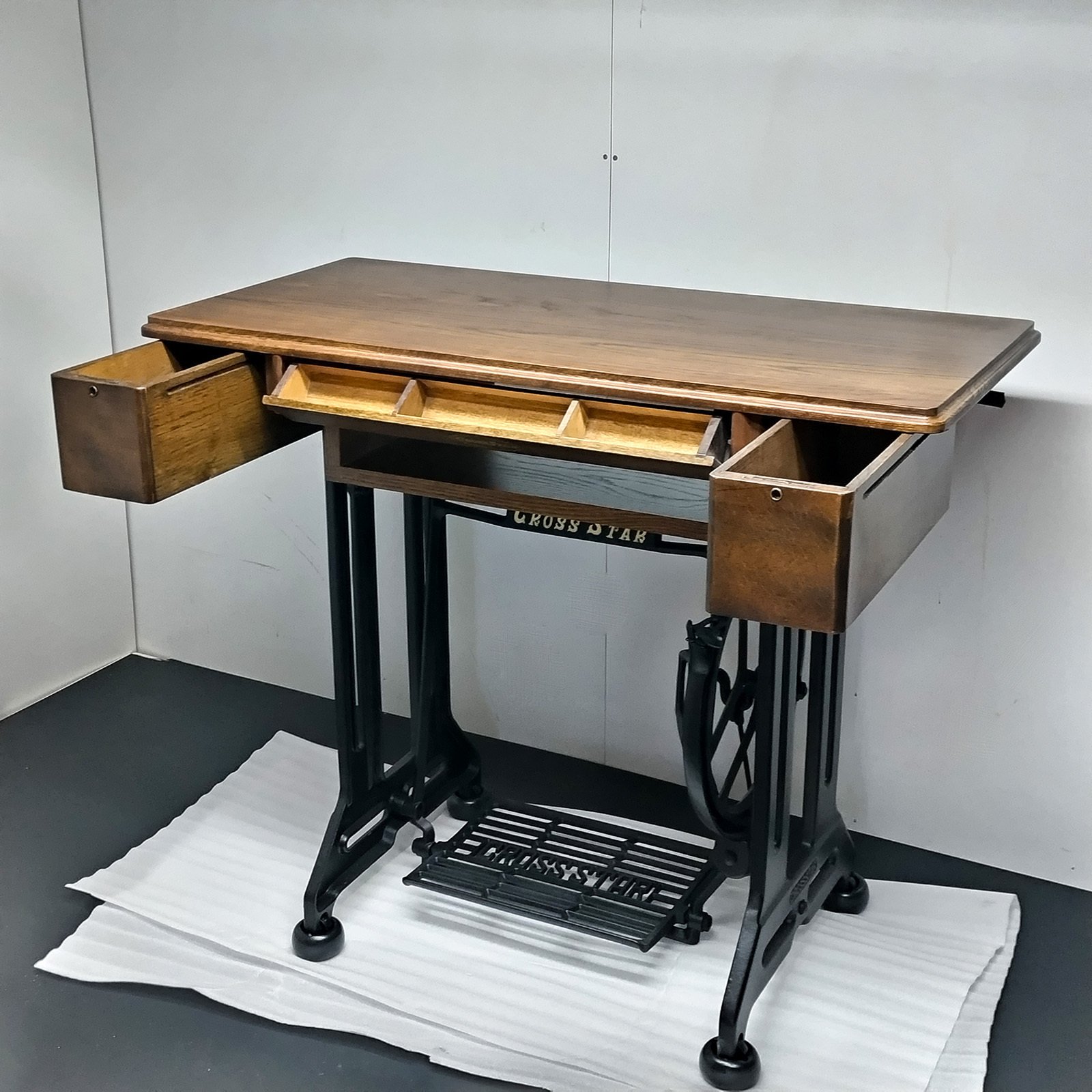 クラシック足踏みミシンリメイク｜sozokoya