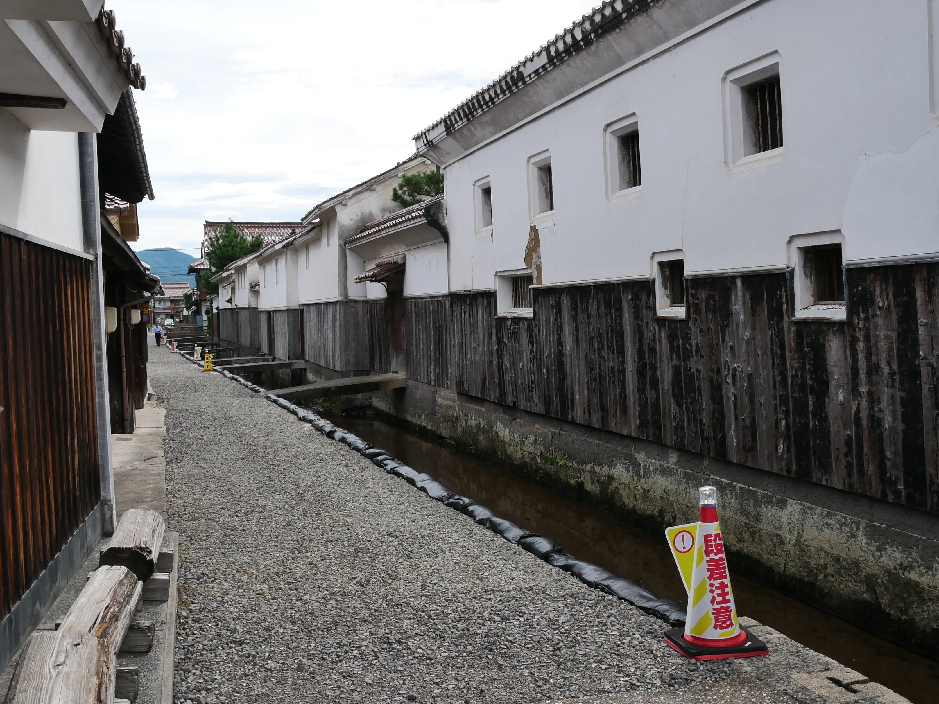 616 白壁土蔵だけじゃない・鳥取県倉吉の街並みを歩く｜ミヤコカエデ