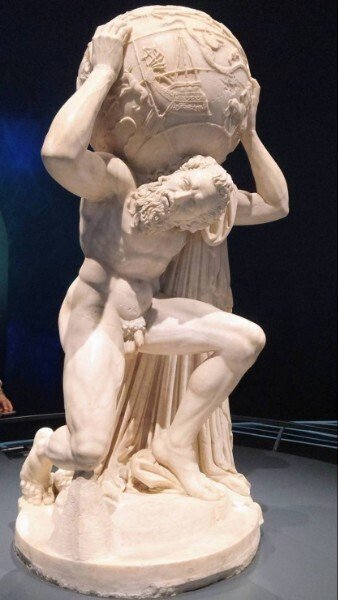 365日色の話＋「大阪万博」大人気イタリア館❣ 本物はやっぱり