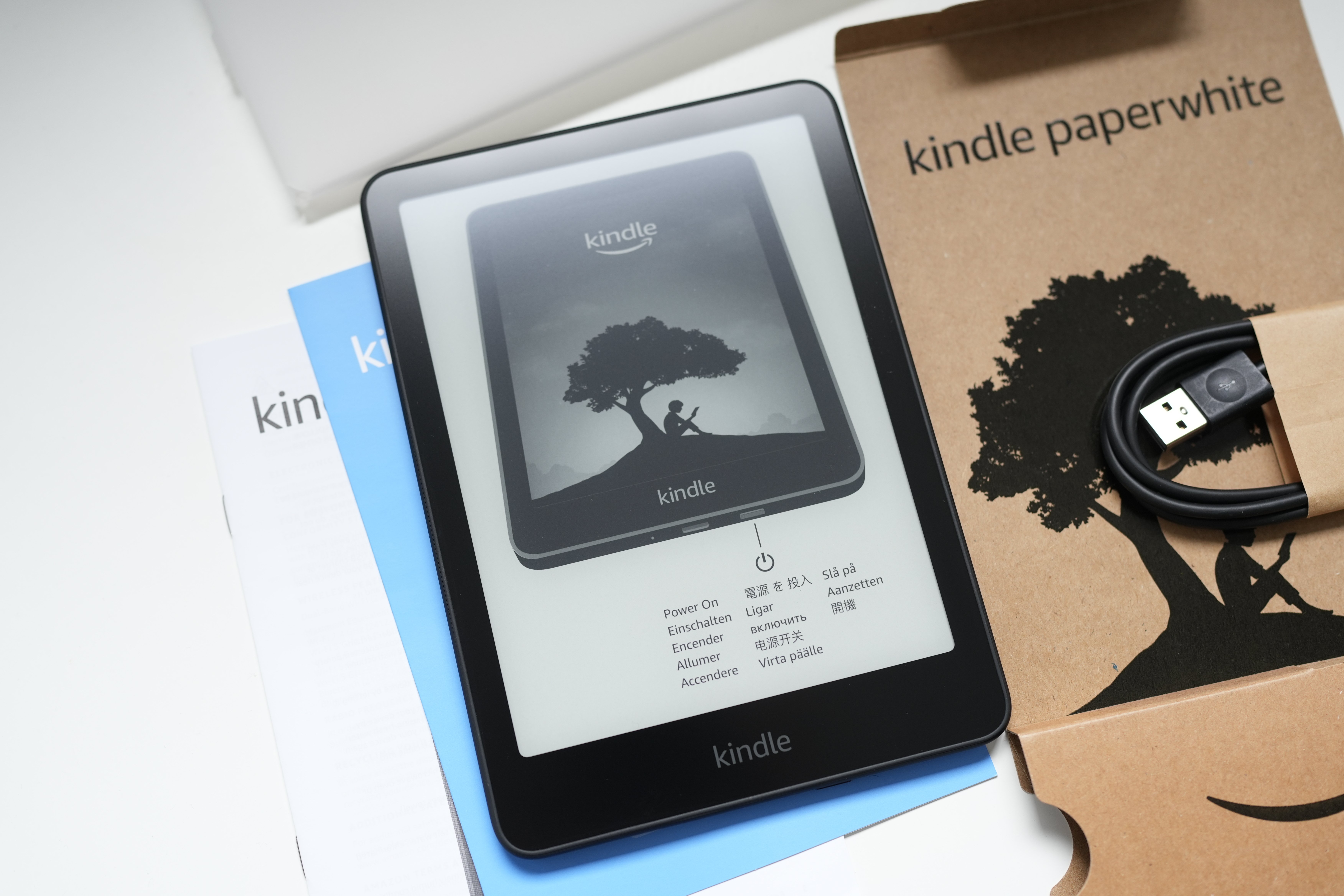 今更ながらKindleを買った。｜Kazu/
