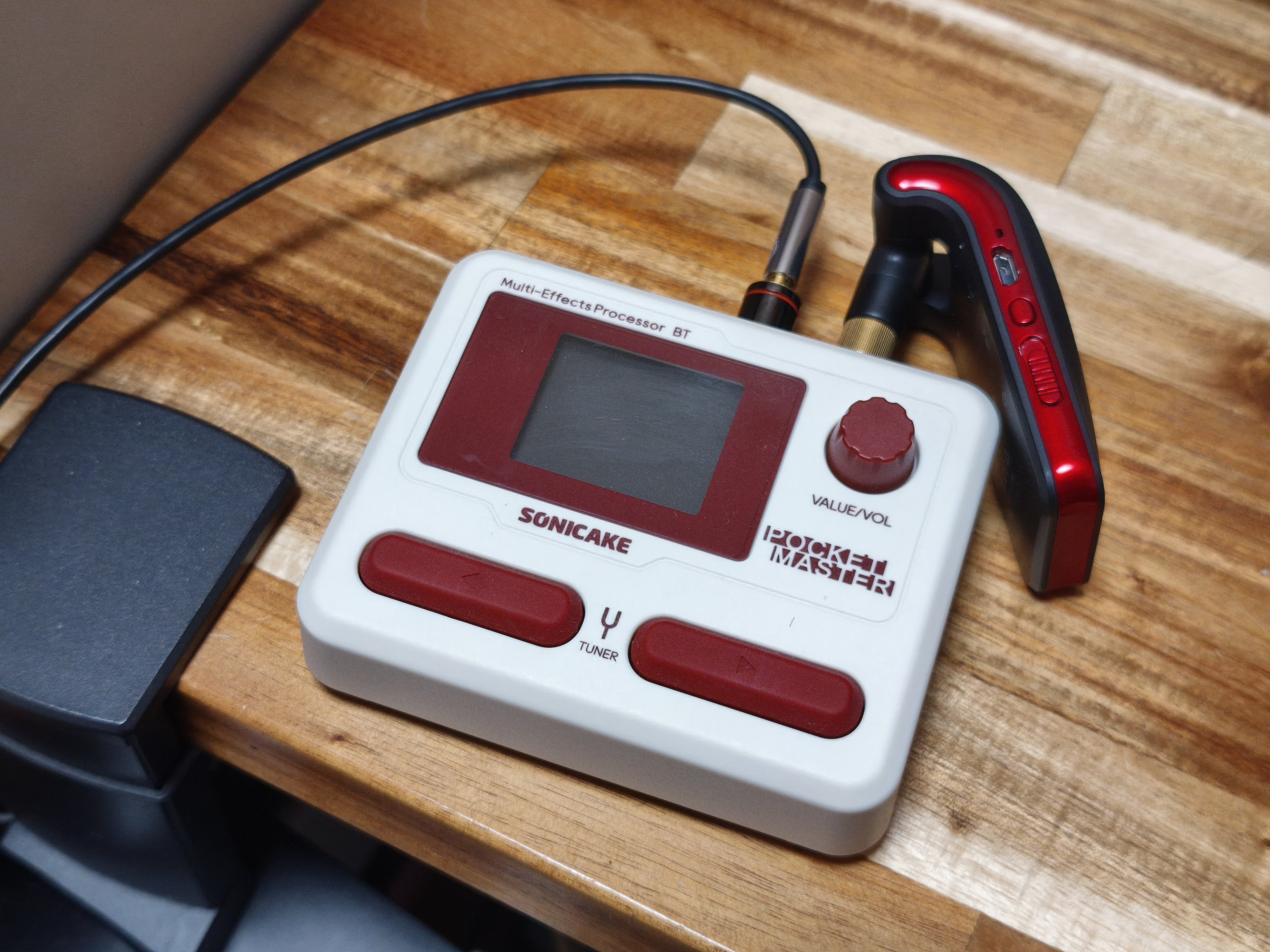 超小型マルチエフェクター「Pocket Master」のスタジオ活用術