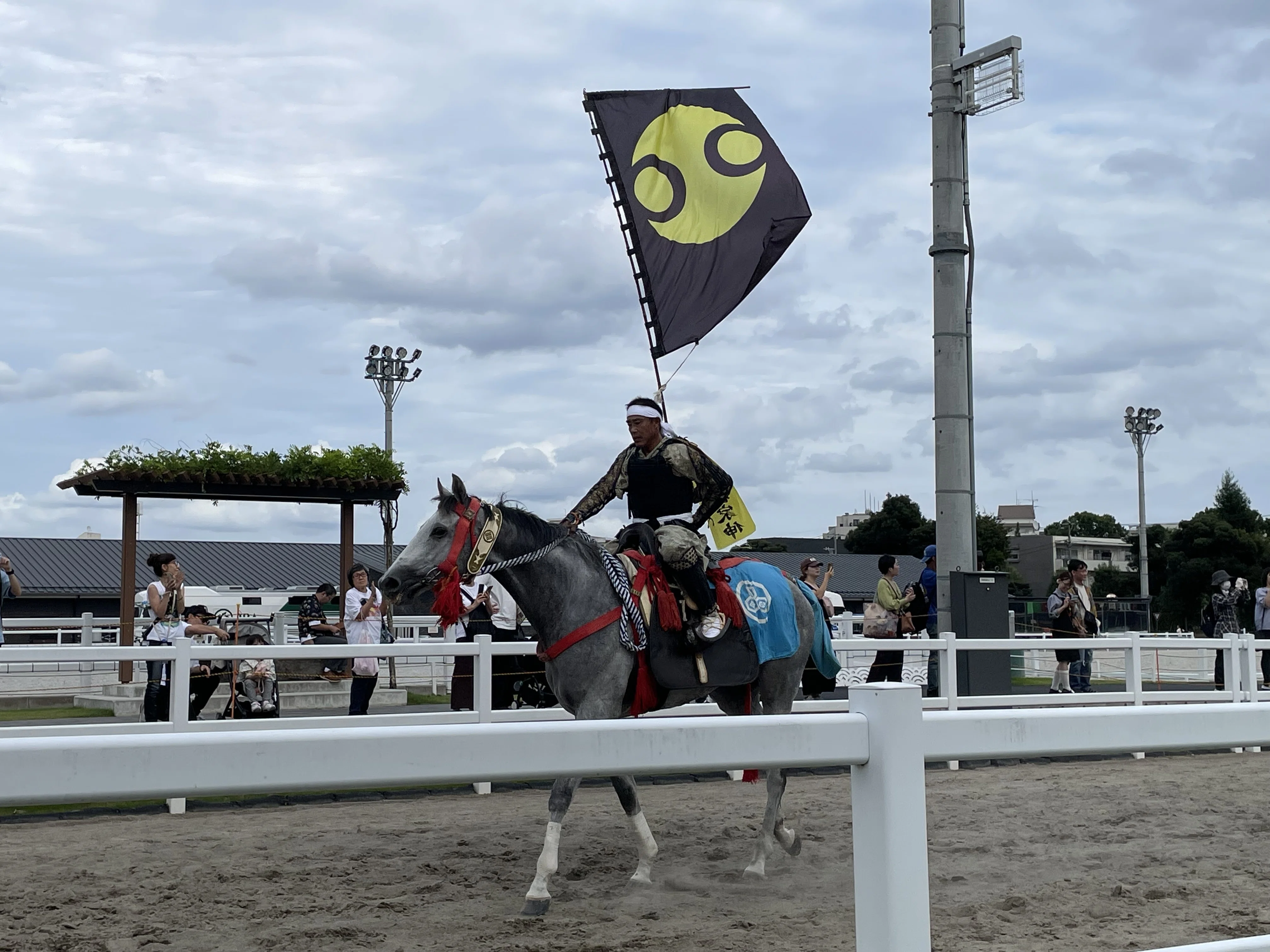 日記｜愛馬の日❗️JRA馬事公苑にて「甲冑競馬」｜アンドレ安堂