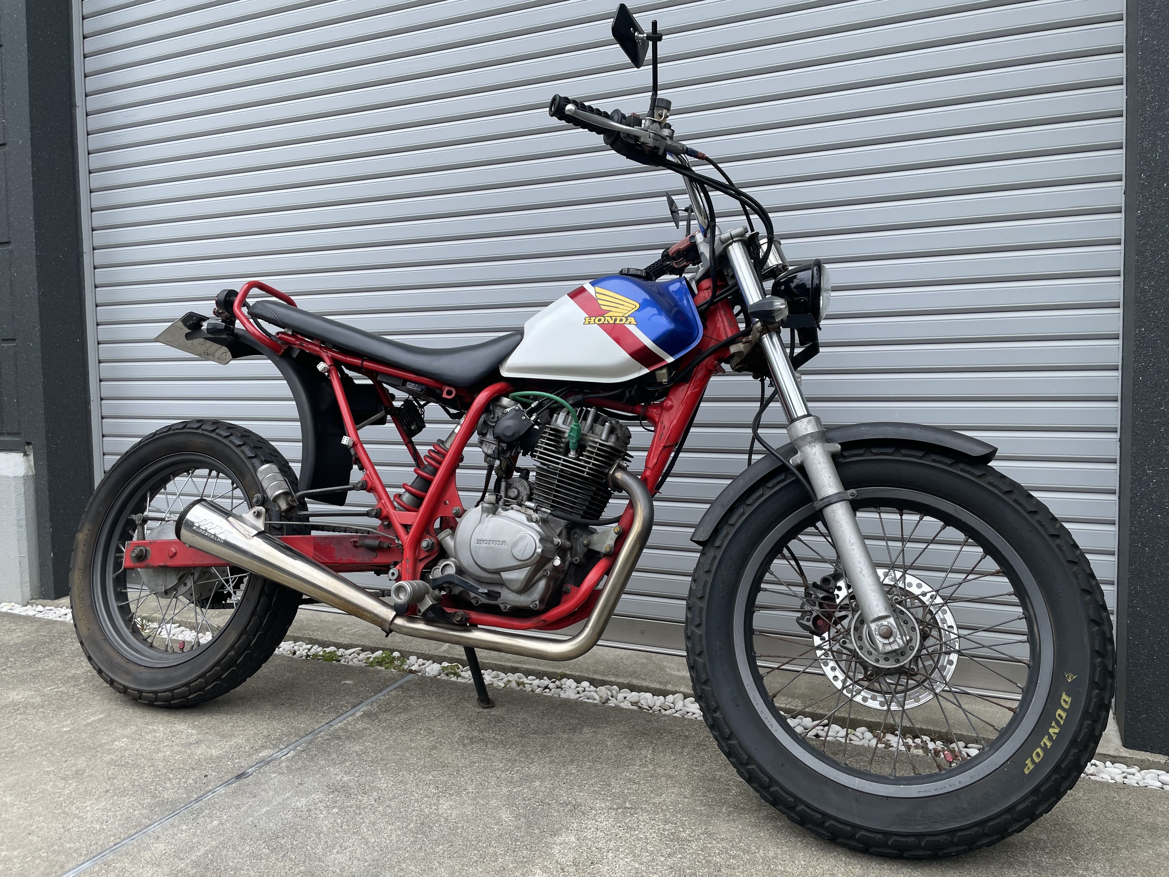 DIY保存版】HONDA FTR223をカスタムしてフラットトラッカー風にする全