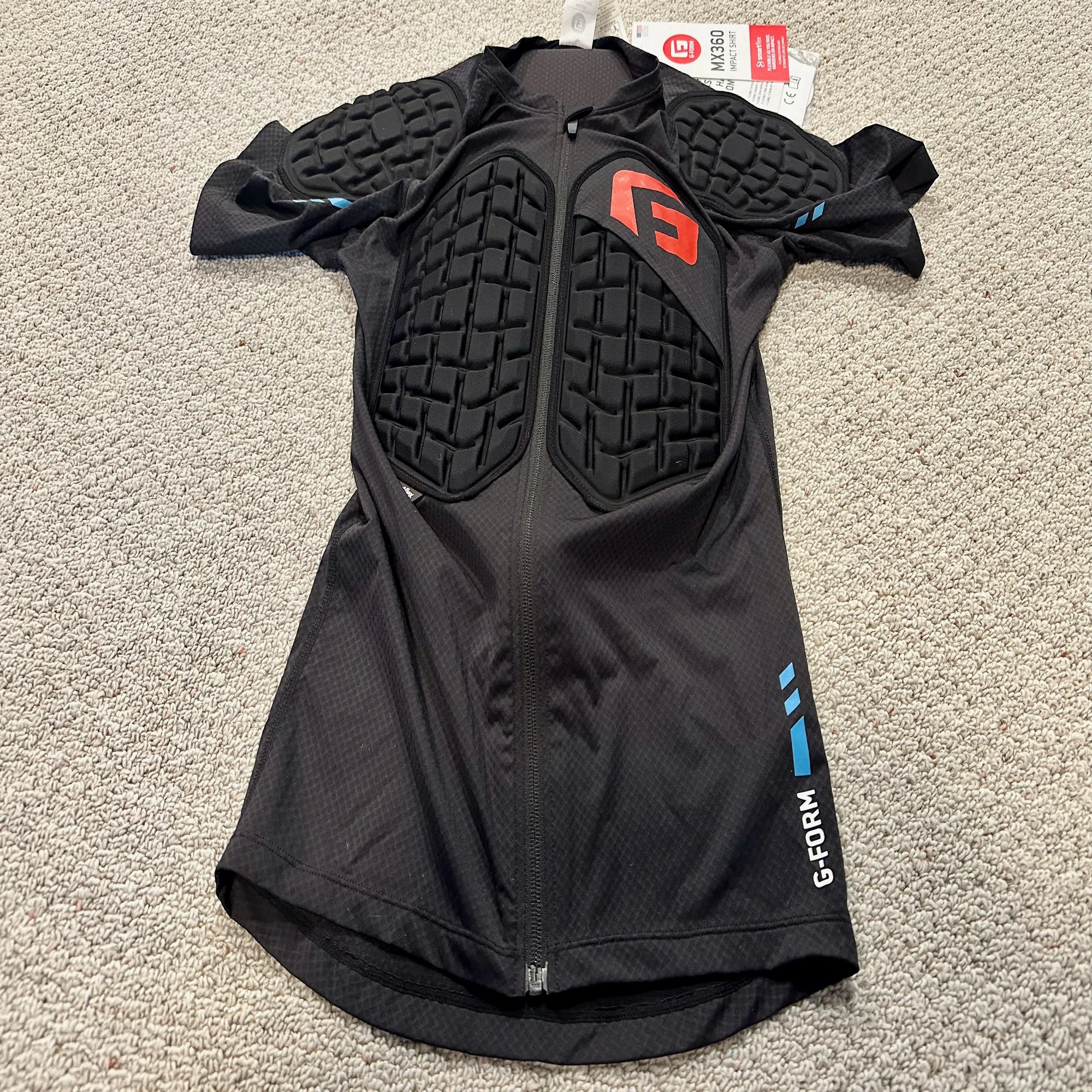 スノボの怪我予防にG-form MX360 IMPACT SHIRT！｜NEO TOKYO TV
