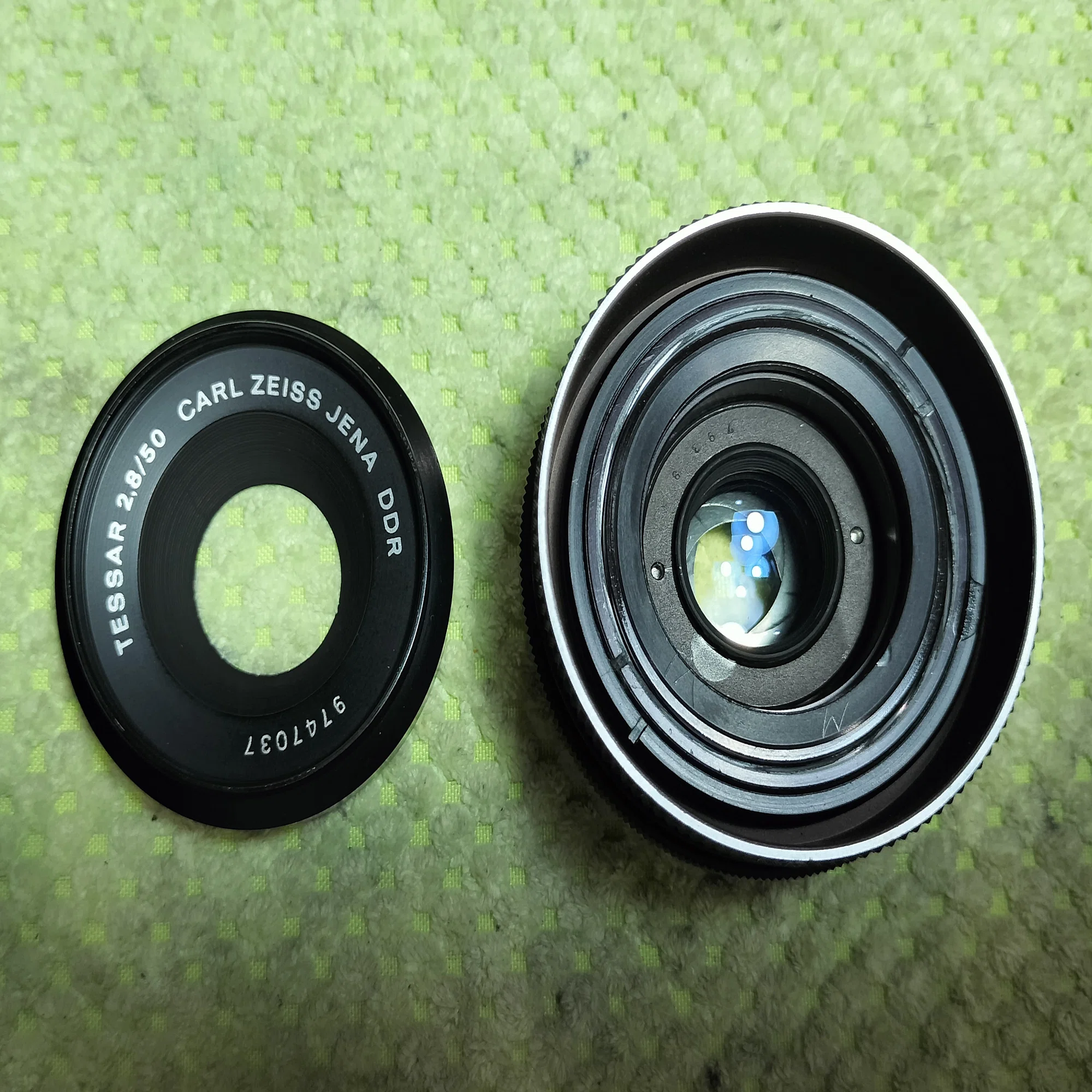 Carl Zeiss Jena DDR Tessar 50mm F/2.8の分解｜フィルムカメラ修理の 
