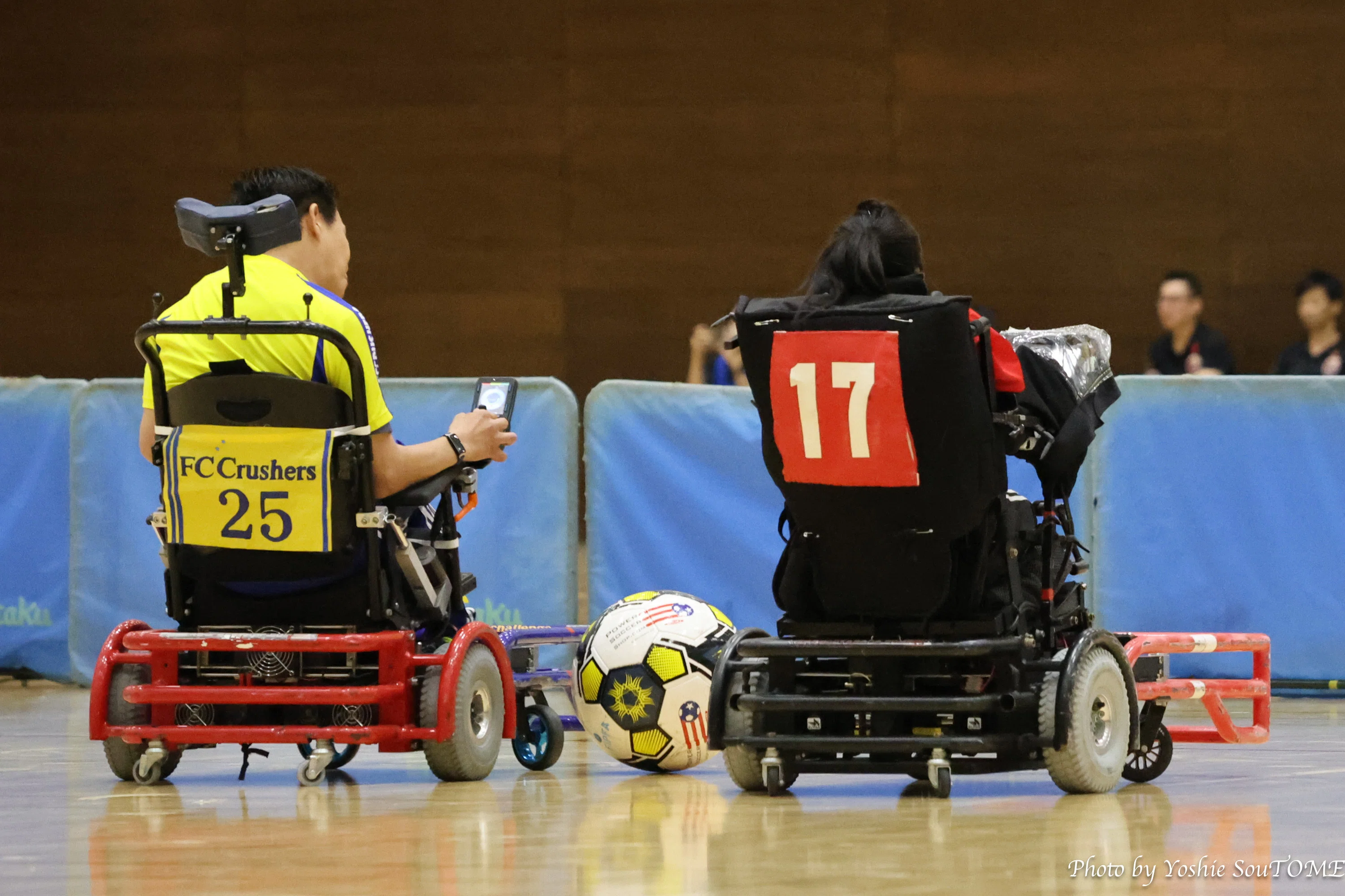 マリノス カップ戦 FCクラッシャーズが優勝 横浜F・マリノスカップ 第20回電動車椅子