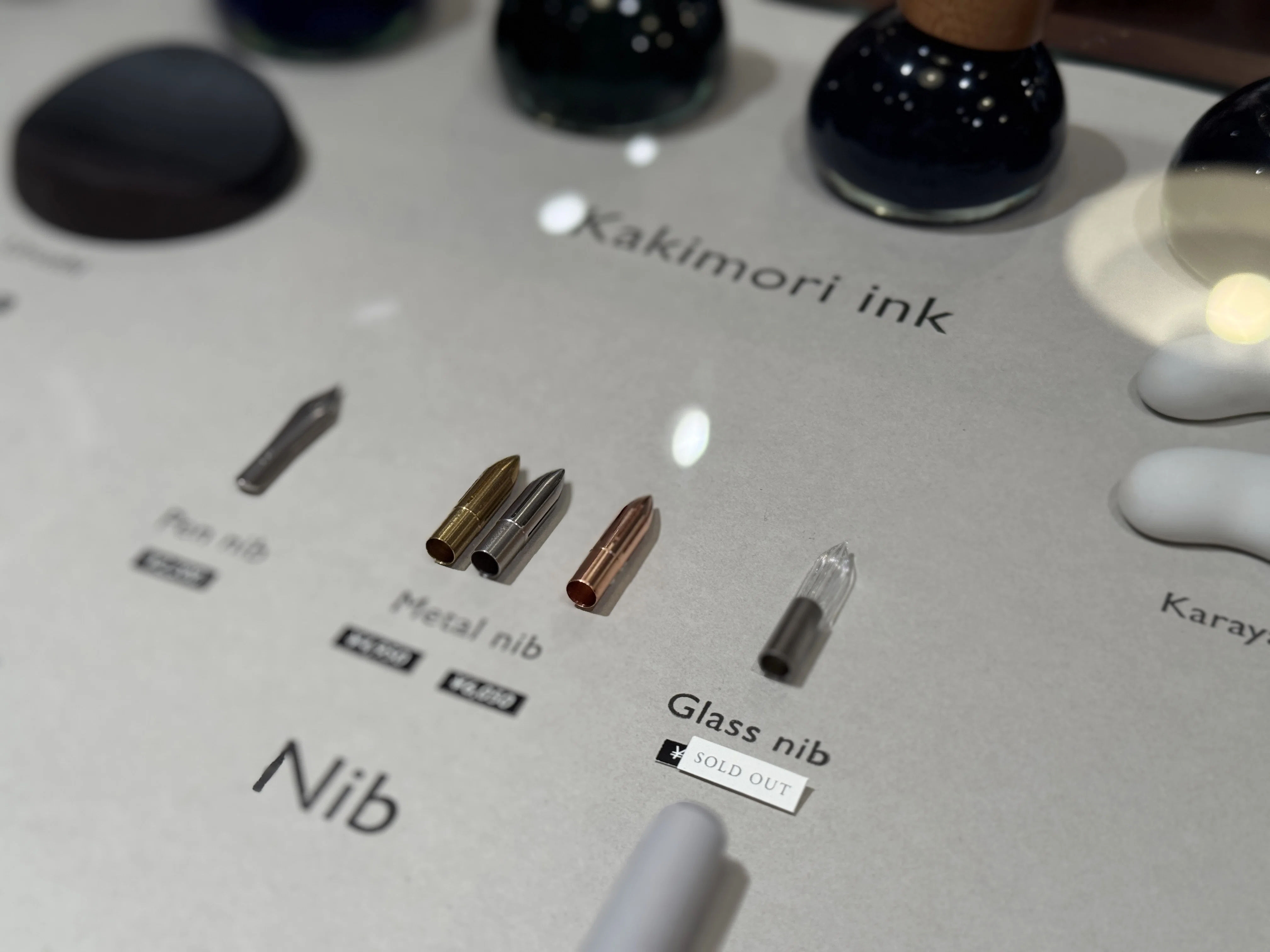 そうだカキモリ、行こう。】カキモリの新作文具達を見てきました｜Tola