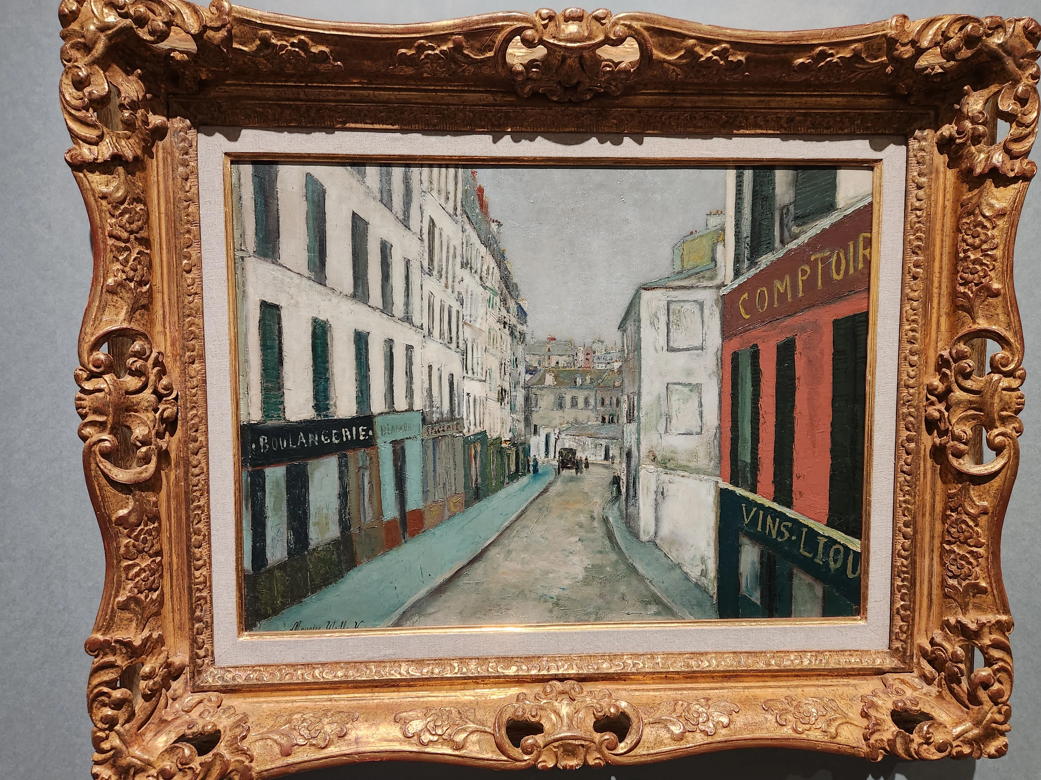その絵画に鑑賞者は歓待されているのか、あるいは突き放されているのか