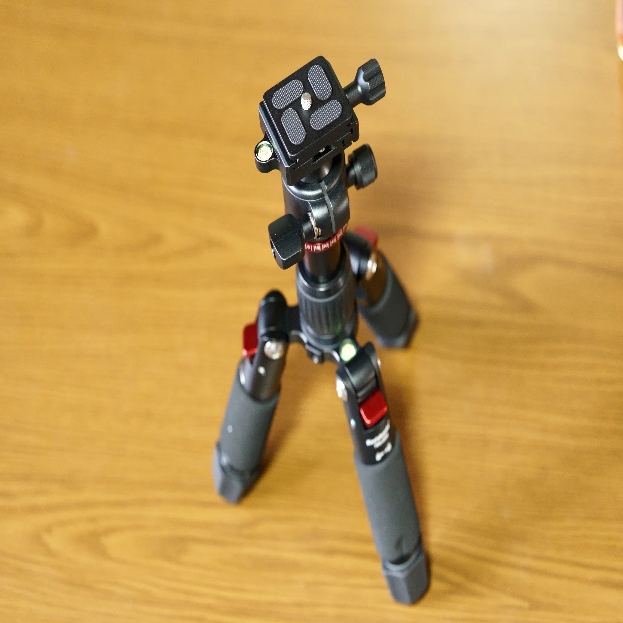 Camera Aluminum Monopod with Metal Tripod Base K-266 A3 - Orange Koolehaoda カメラ一脚