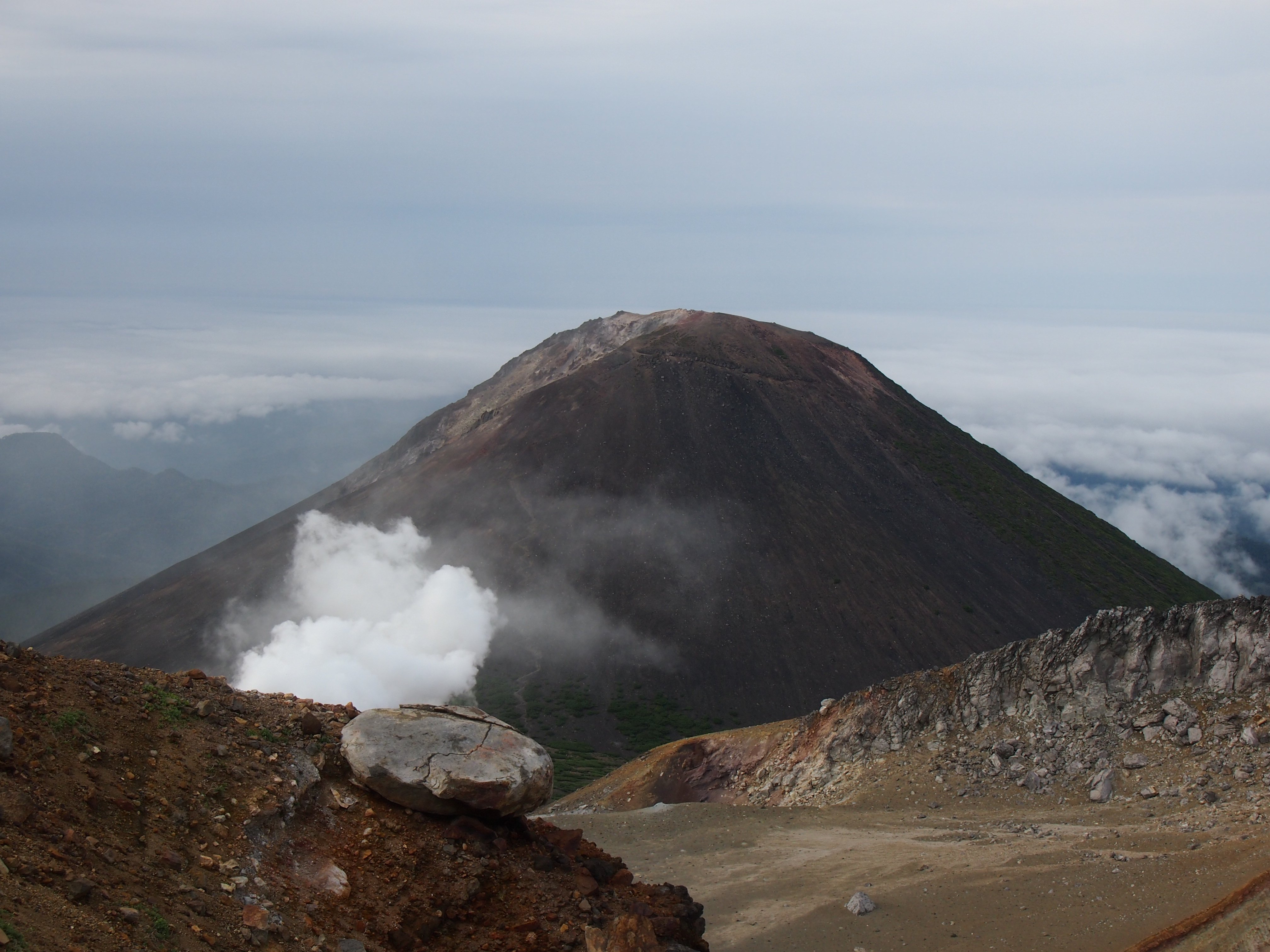田辺三重松⭐︎雄阿寒岳⭐︎色紙 日本百名山登頂記 「雌阿寒岳 1,499m」｜chintakaこと柊 聖月