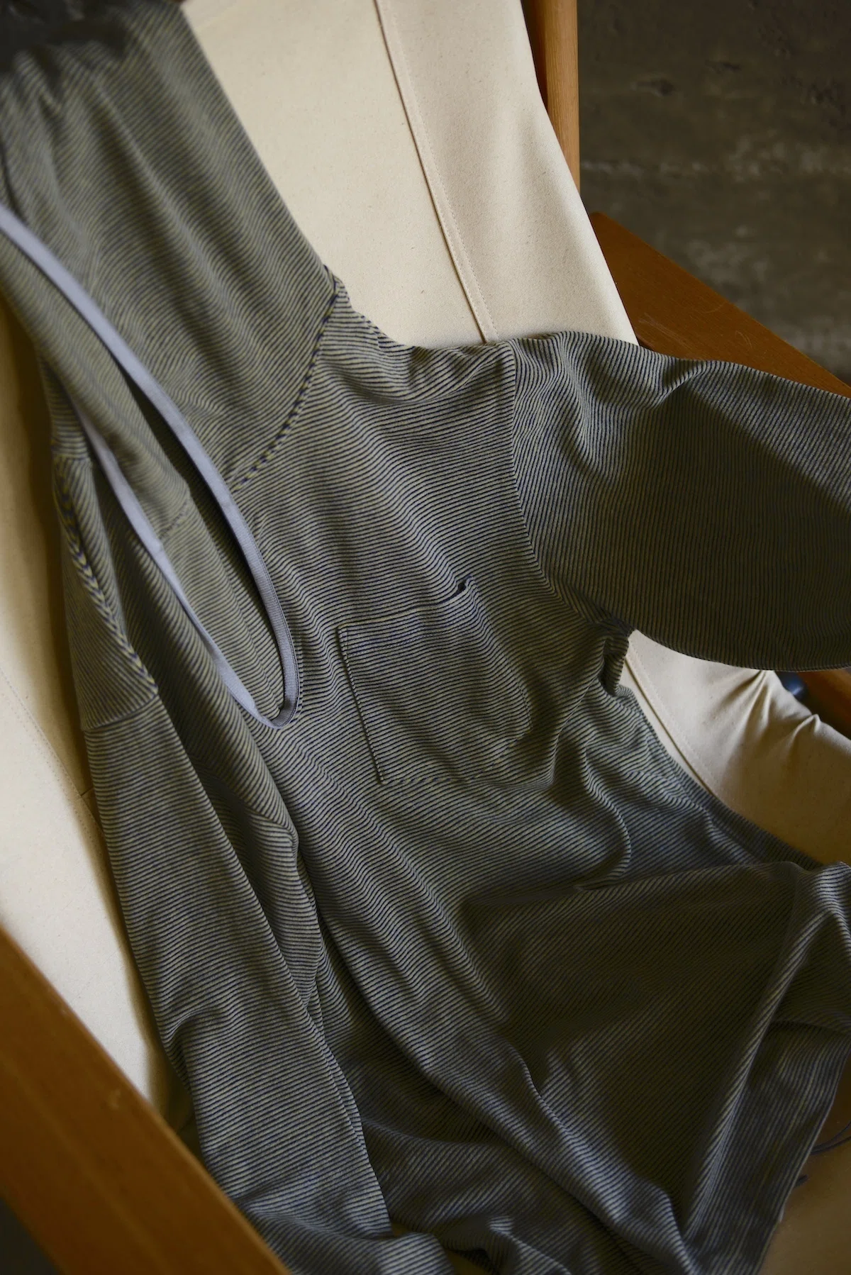 BLACKBIRD Ex. Hooded Skipper Cutsewn