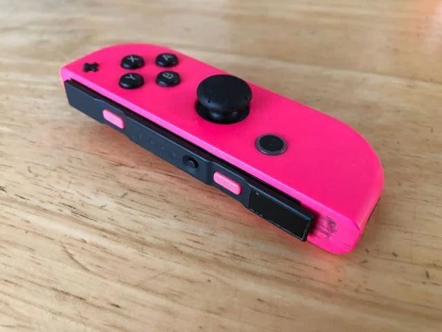 Nintendo Switch】joy-conのLEDが光らない！原因と修理方法｜kenken