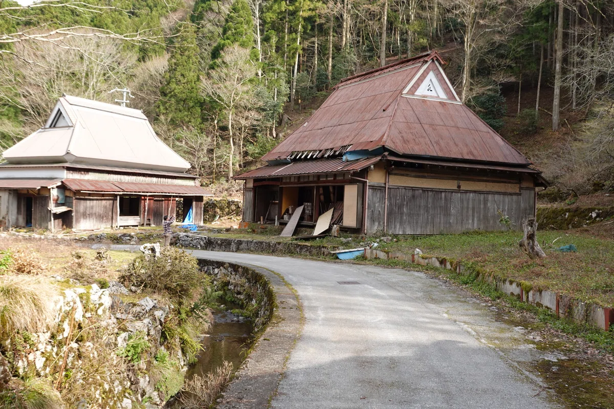 男鬼入谷城~僻地の山奥に眠る謎の古城|三城俊一/歴史ライター