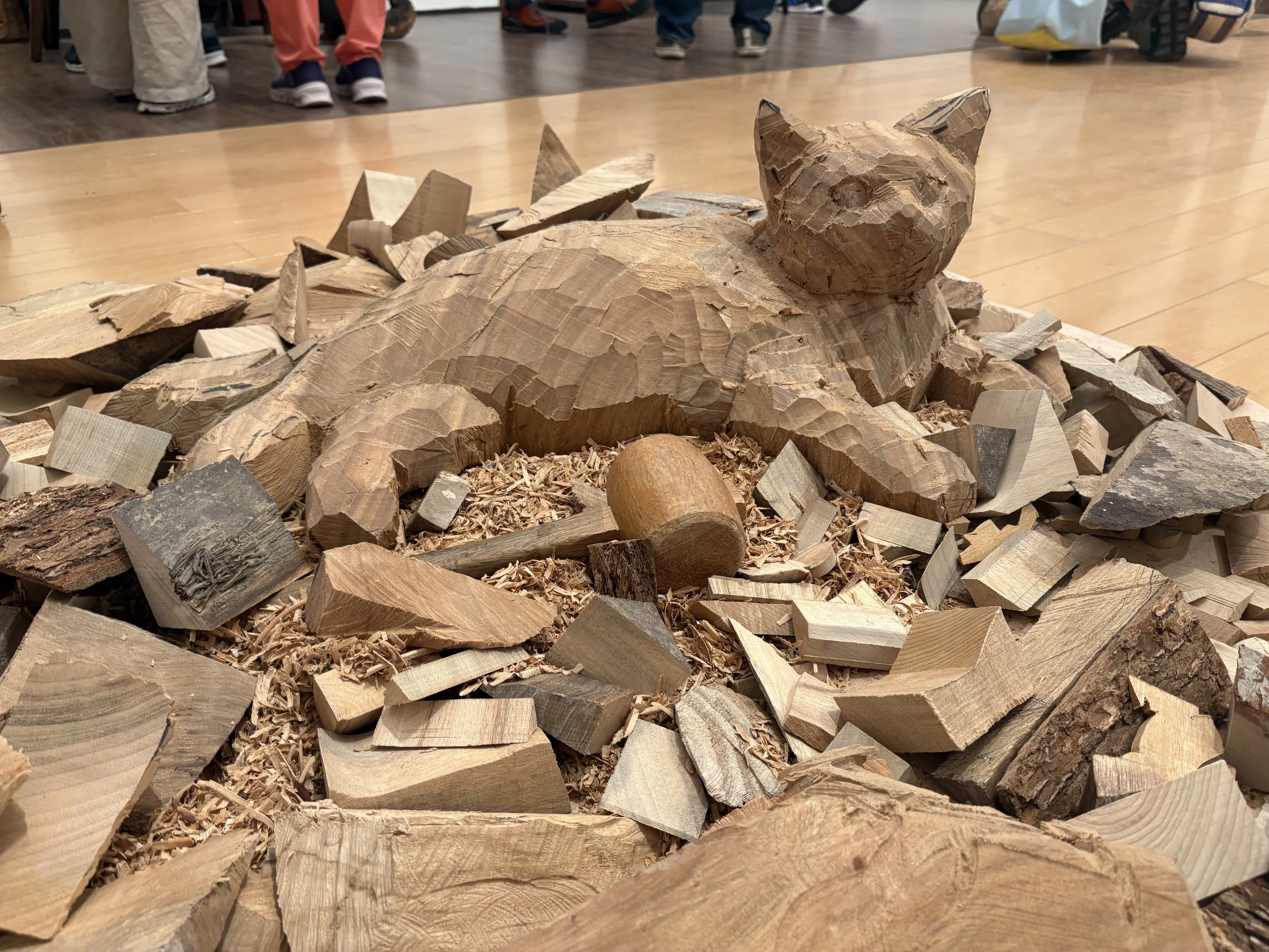 はしもとみお木彫展に行ってきた｜くろねこ