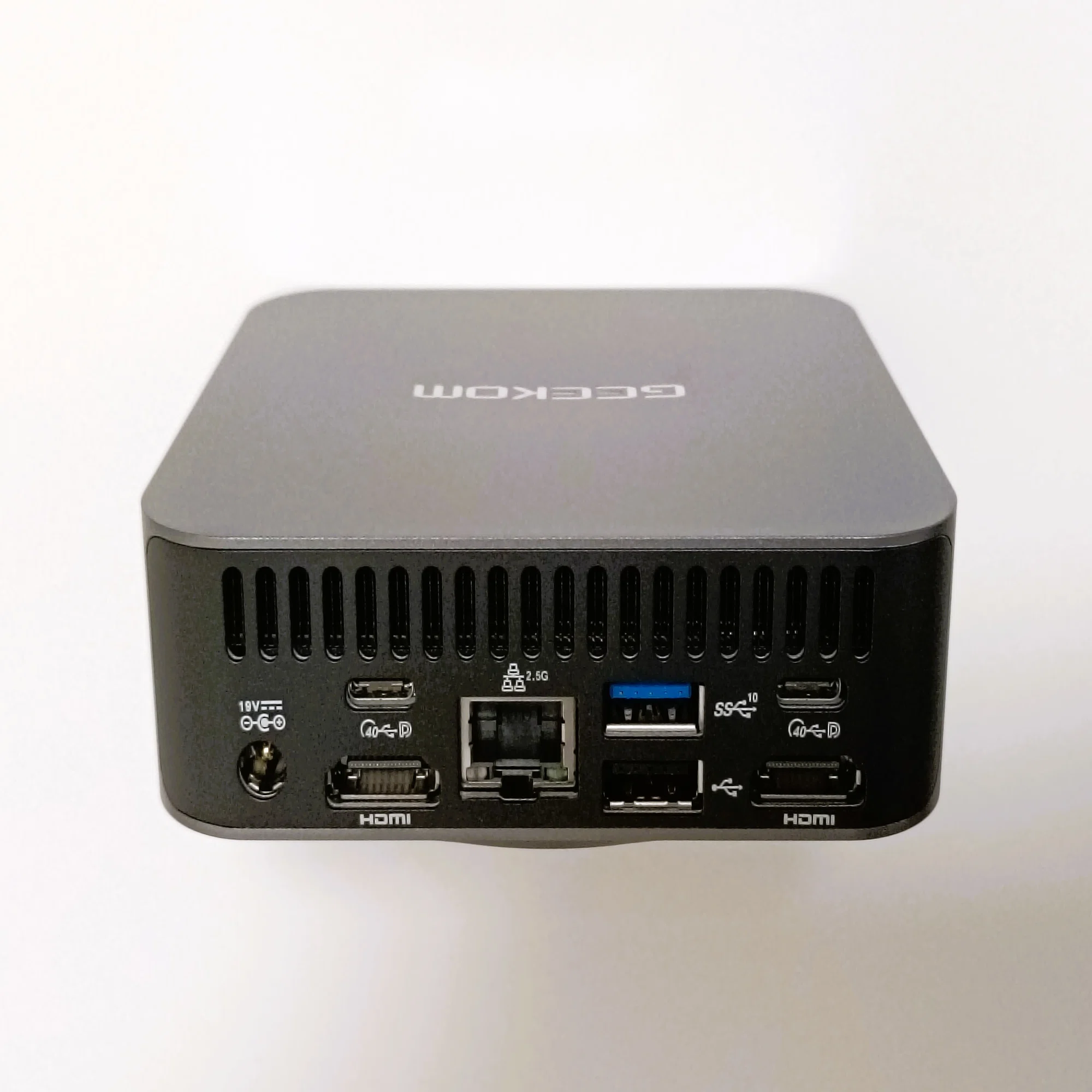 GEEKOM GT13 Pro 2025 Editionを試す｜「Intelが入っていてほしい 