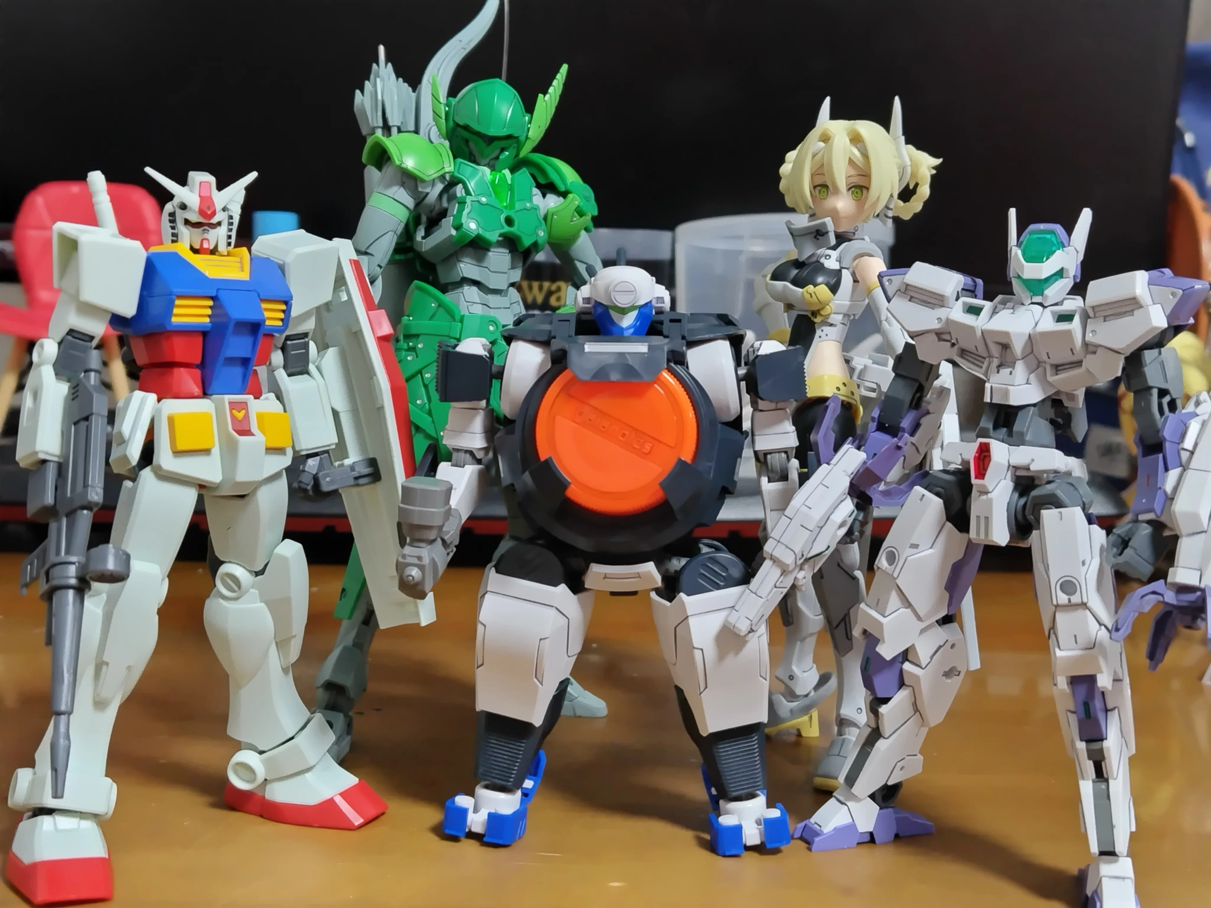ガイアノーツ PAINT GEAR（ペイントギア）箱絵＆軽めのレビュー