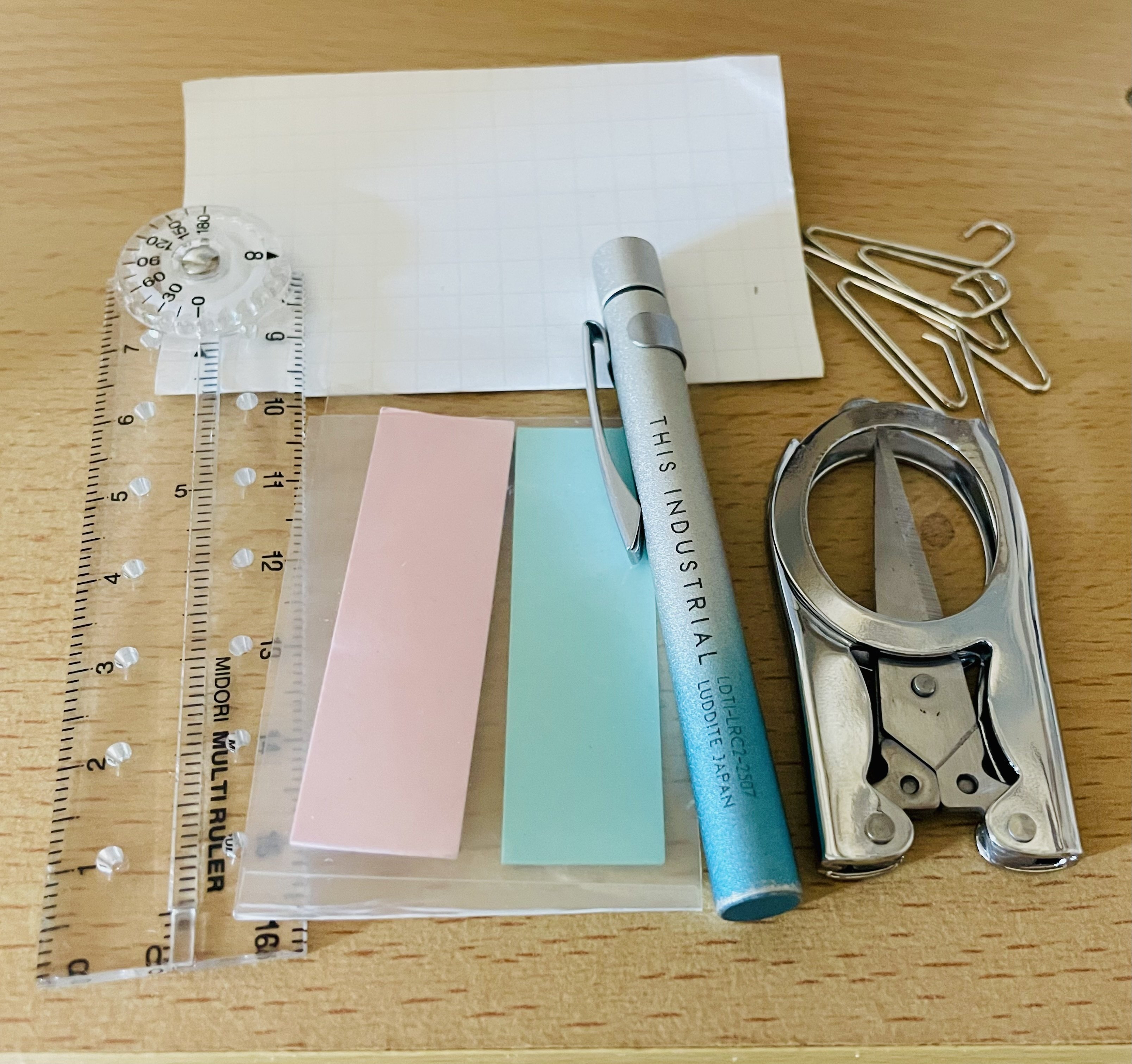 初投稿】 筆箱紹介 #1｜楓