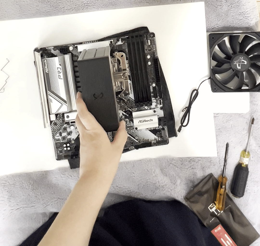 自作PC組み立ててみた～AMD Ryzen7 7700+B650M Pro～ 後編｜Mi-Harl