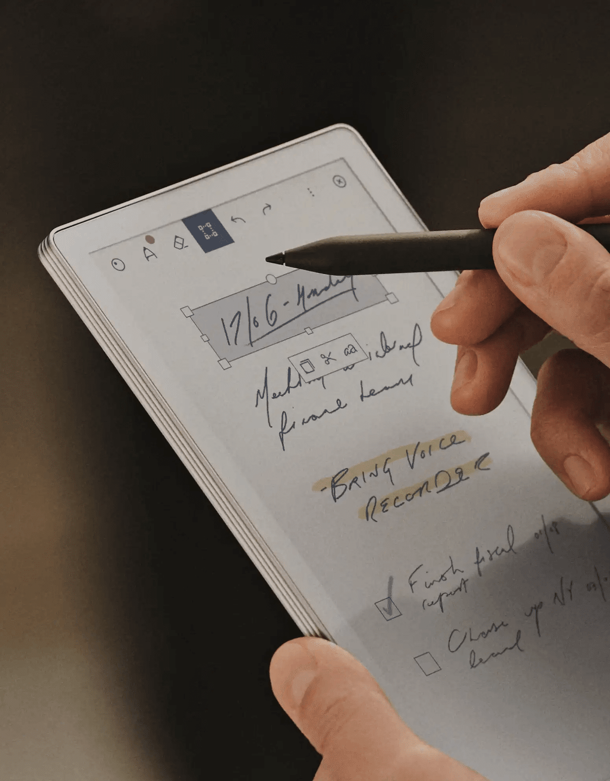 電子ペーパーノート】reMarkable Paper Pro Moveの記事が少ないので