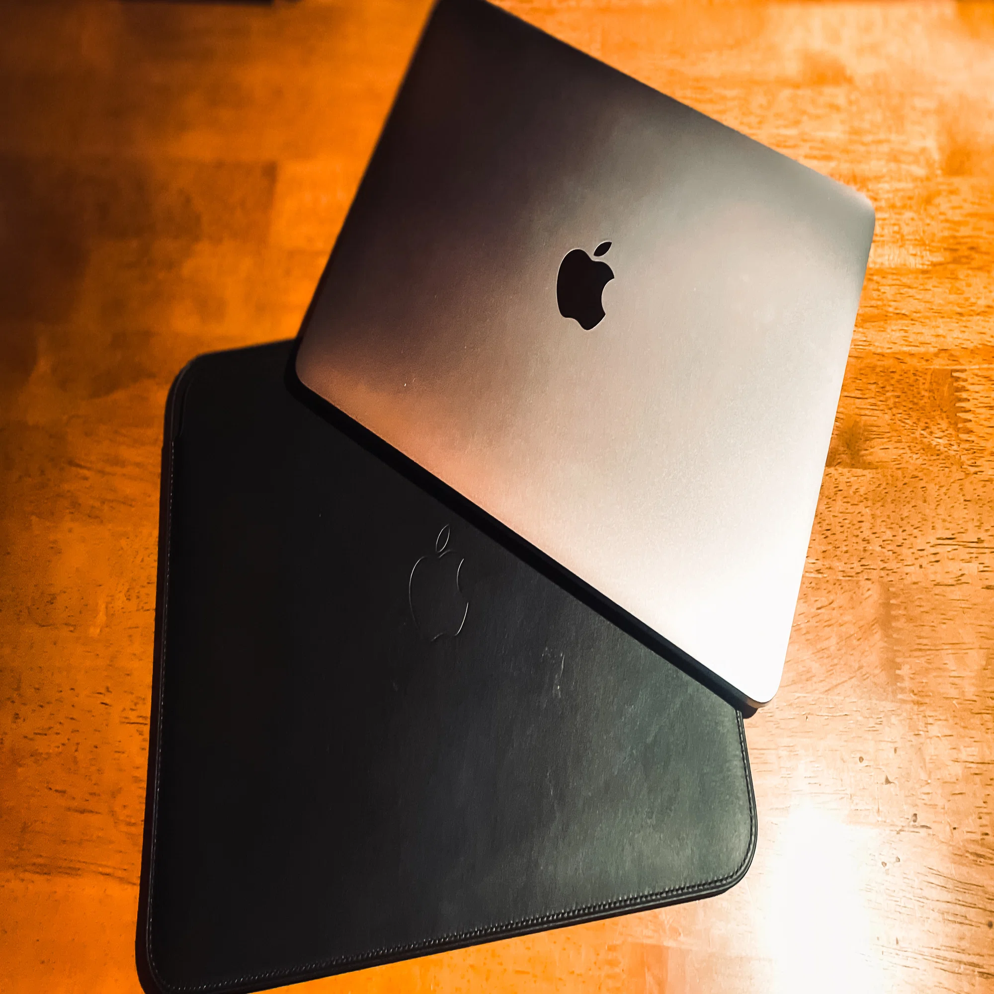 MacBook 12インチ】 〜愛用した“1年間”の感想〜 持ち運びに”最適”で 