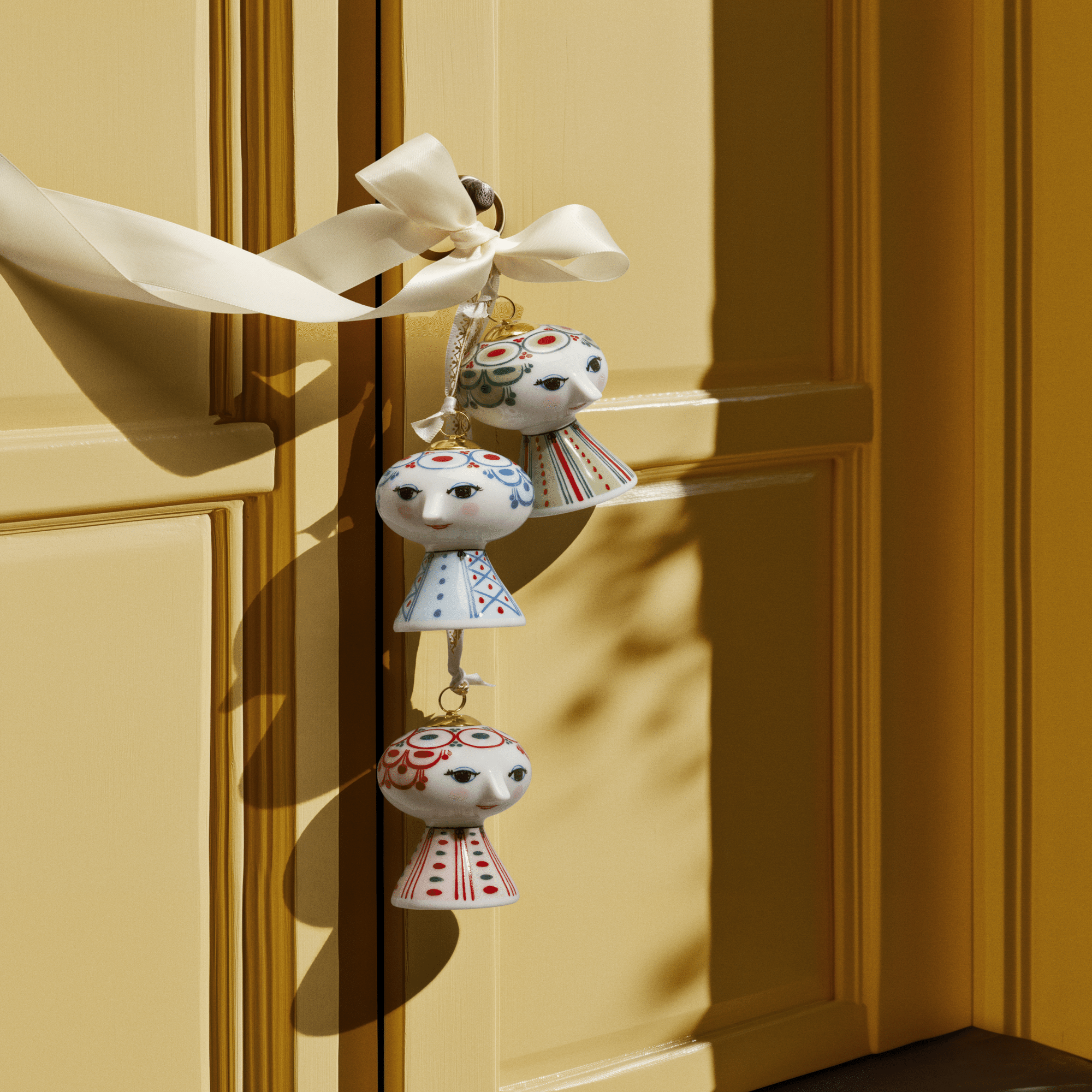 デンマーク発、日常に物語を添える「Bjørn Wiinblad」のフラワーベース