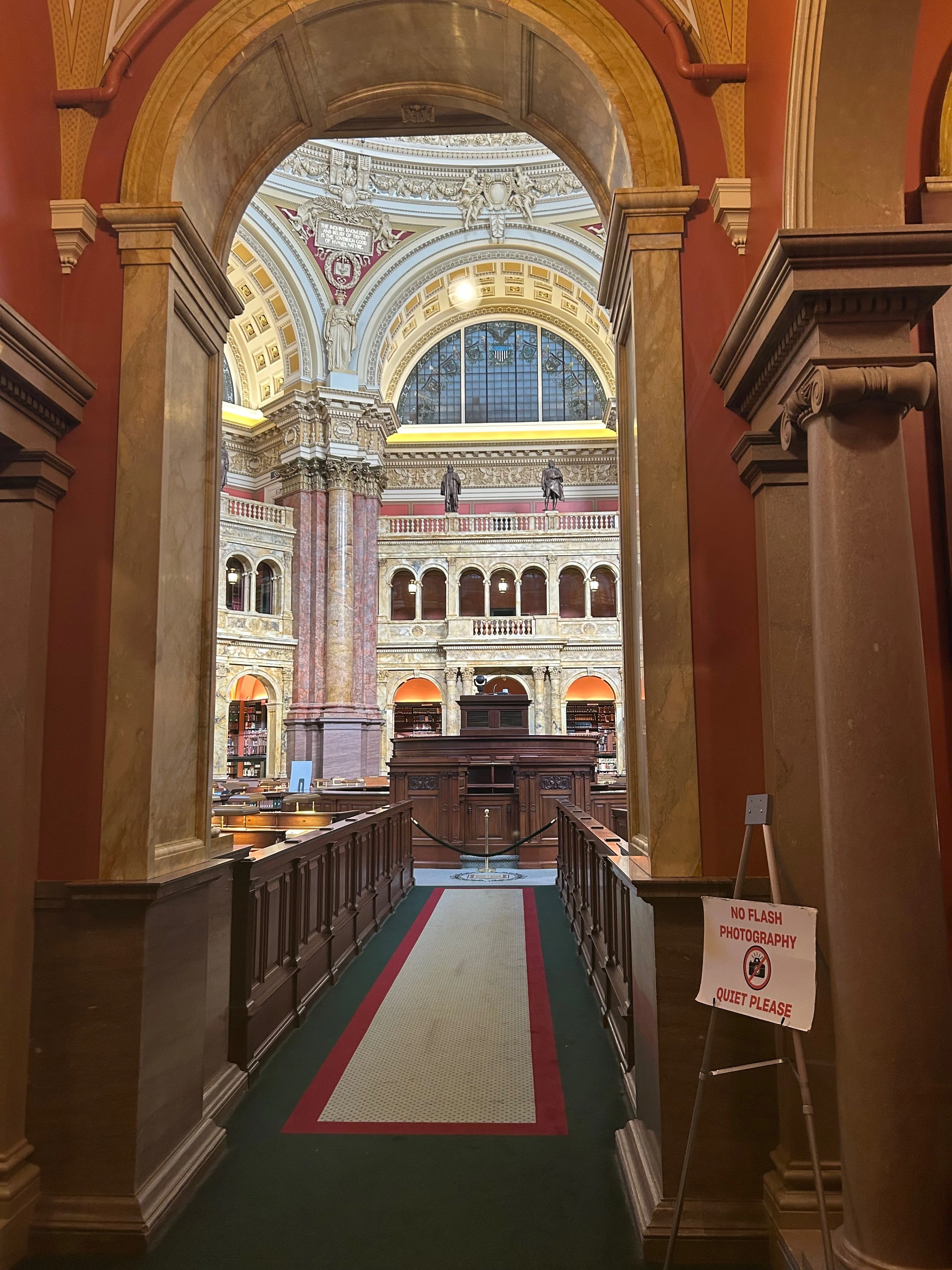 The Library of Congress 大型洋書　⭐️ ☆匿名☆ ワシントンD.C.に滞在する方へ『Library of Congressのイベントに参加