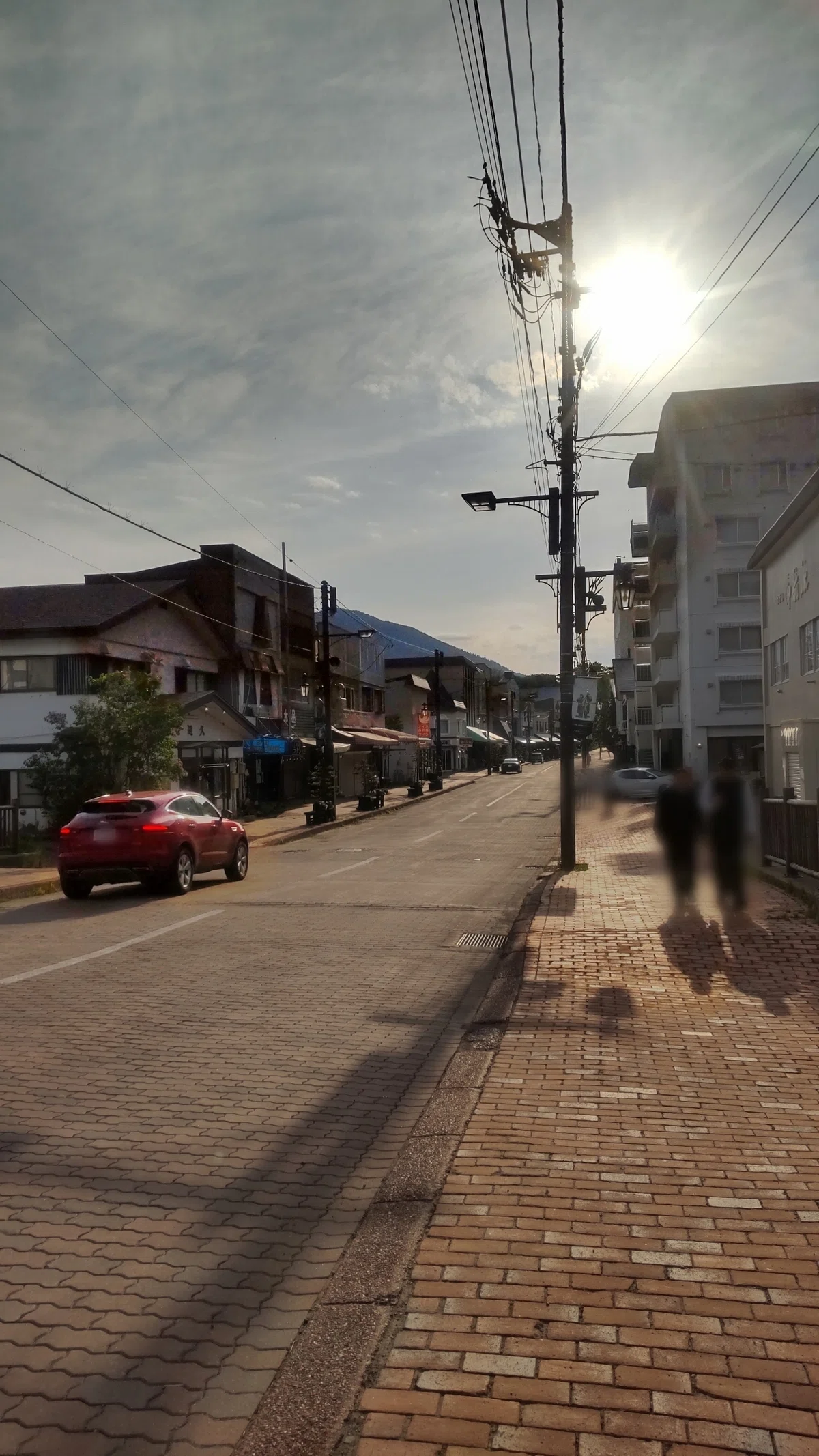 阿寒湖温泉のメインストリートの写真