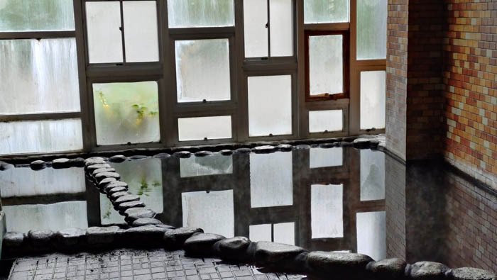 乙丸温泉館の湯