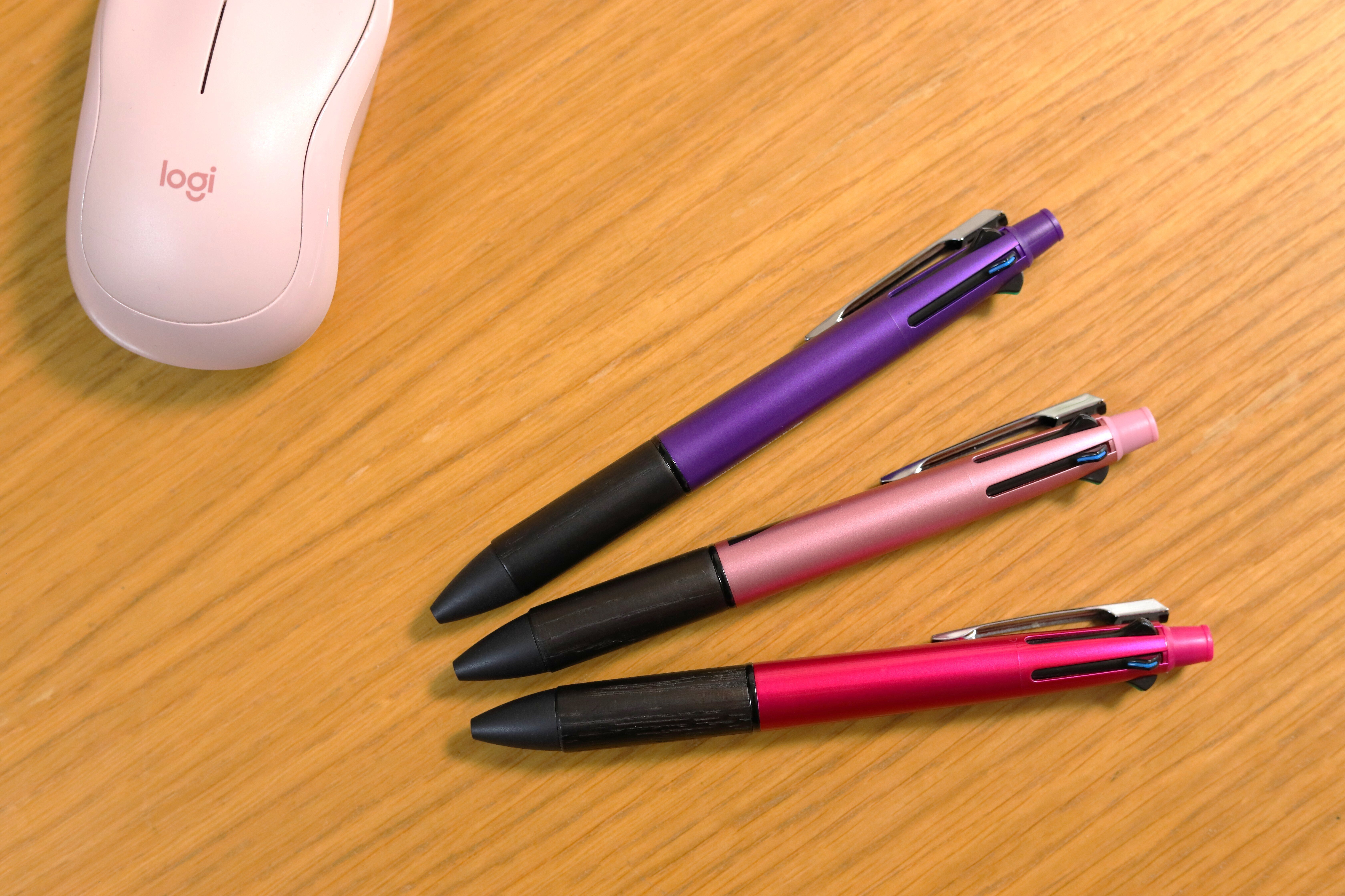 Extra Issue: 汎用モデルの「ジェットストリーム 多機能ペン 4＆1」を