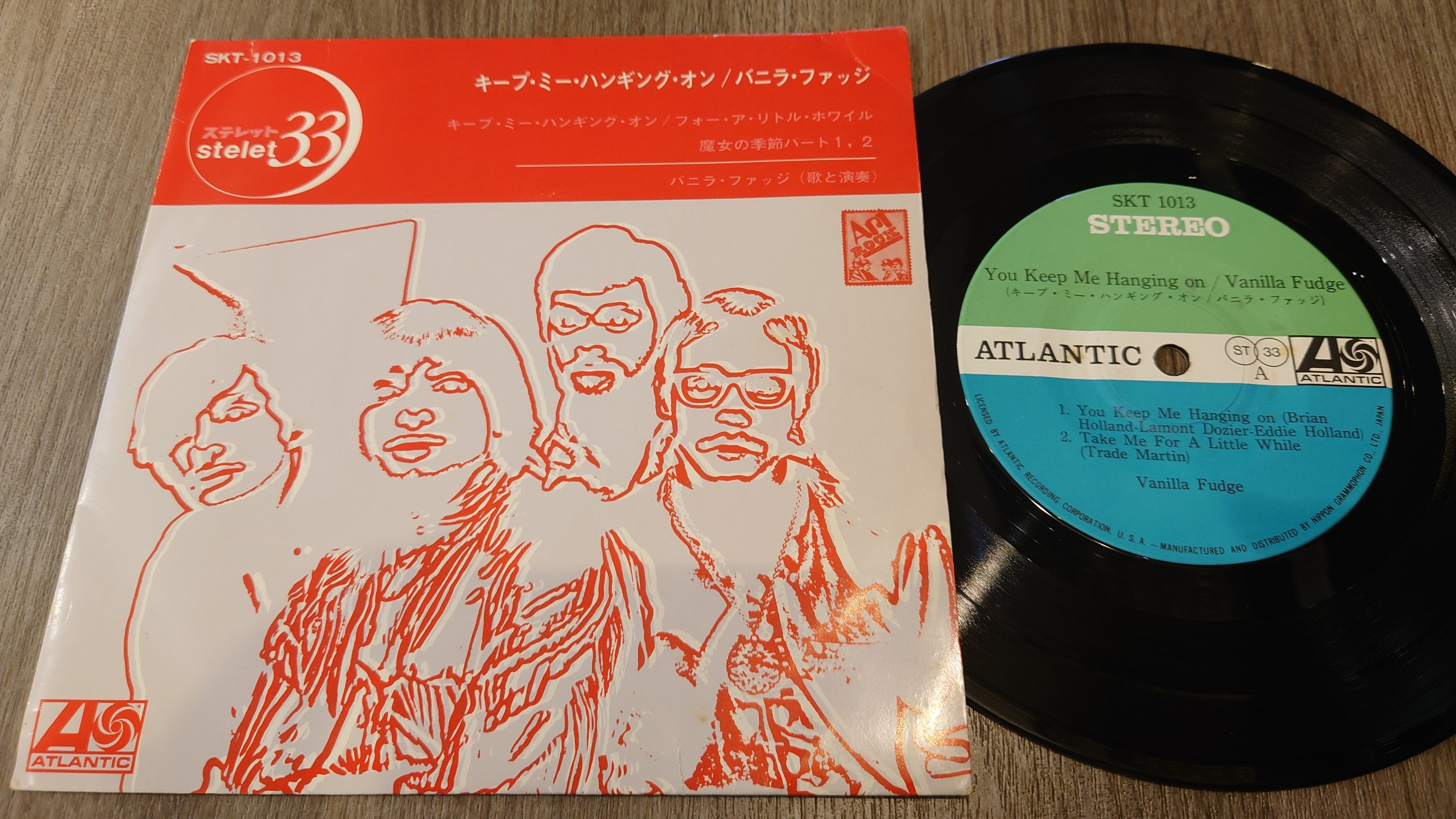 チャッカーズ/ 口移しで廻しておくれよ　【10インチ　レコード】カラービニール赤 チャッカーズ/ 口移しで廻しておくれよ 【10インチ レコード