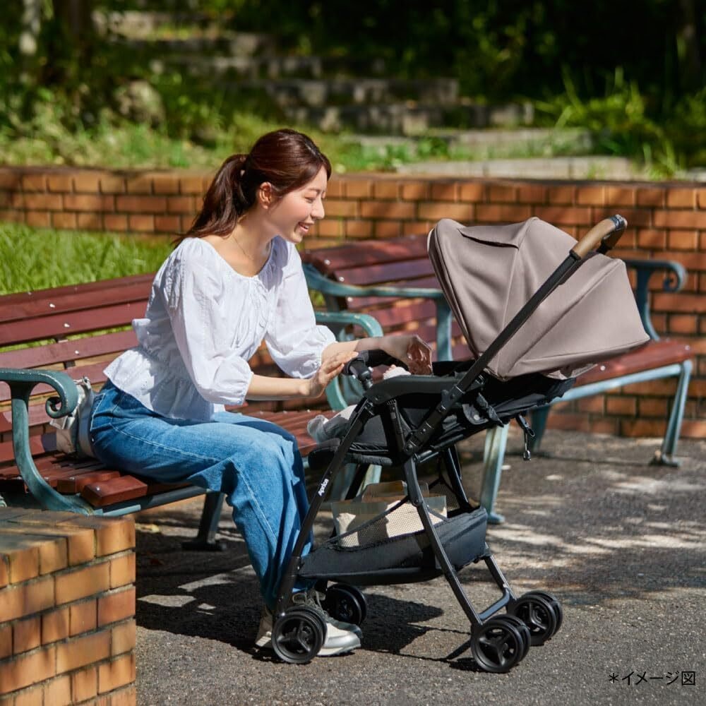 使用期間半年未満　アップリカカルーンエアーメッシュAB　軽量　両対面式　新生児 使用期間半年未満 アップリカカルーンエアーメッシュAB 軽量 両対面式