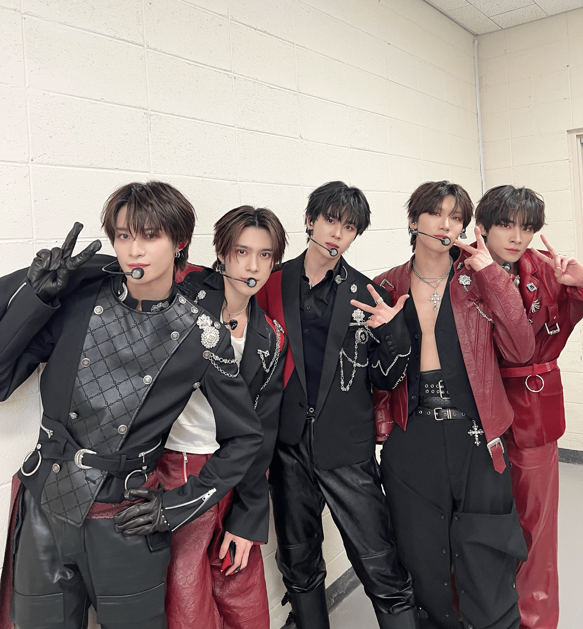 nct wayv 威神v  kms 中華　蘇州　サイン会　ヤンヤン 4枚セット WayV (威神V)】どんなグループ？WayVのメンバーや魅力ポイントなどを