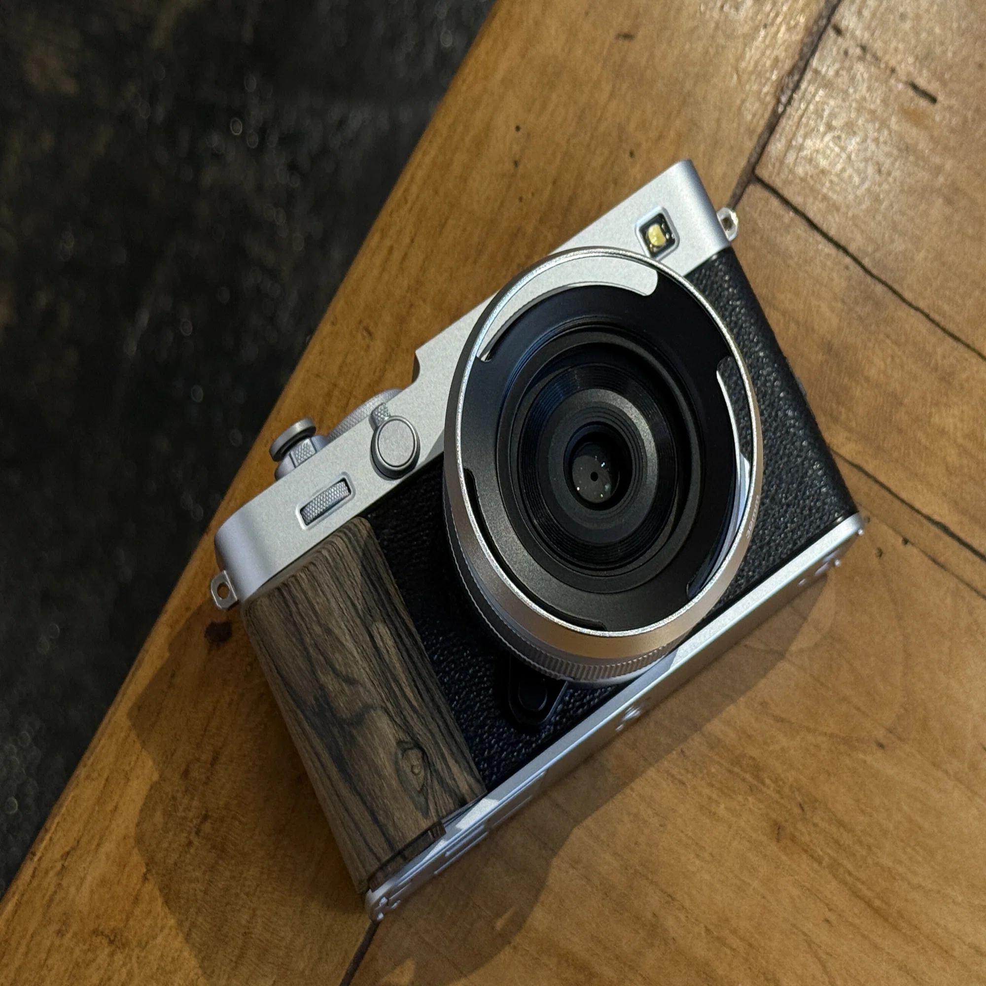 XF23mmF2.8 R WRを買い足すのはアリかナシか。｜魚住謙介（ ULYSSESと 