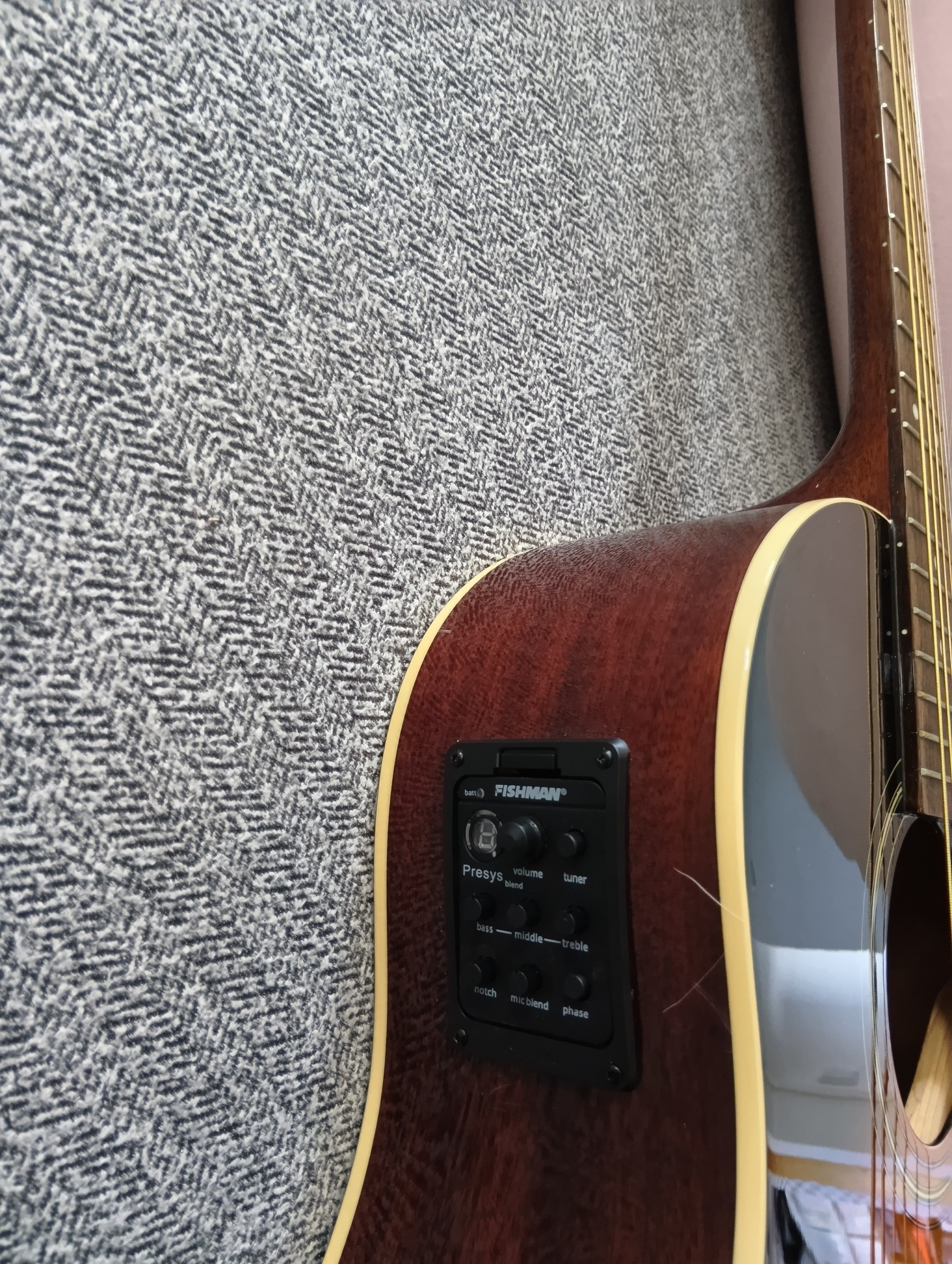 ミヤス？アコギ、エレアコ加工 ミヤス？アコギ、エレアコ加工 - メルカリ