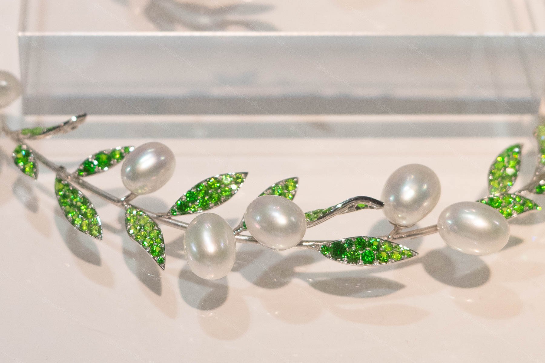 ギメル展のジュエリーでめぐる春夏秋冬 ― 銀座シックス展示から｜MOMO