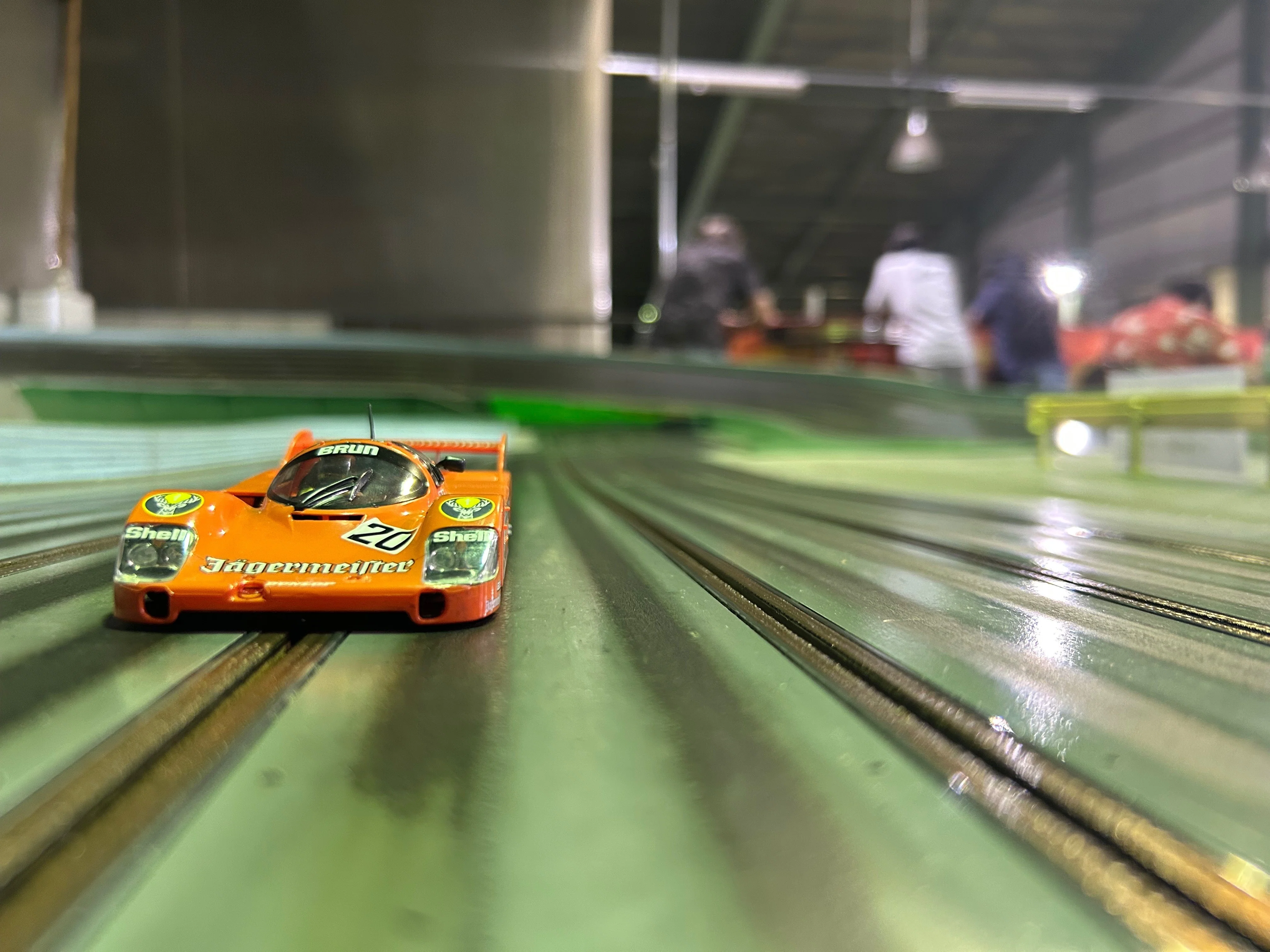 スロットカーレビュー] Slot.it Porsche 956-106 KH 